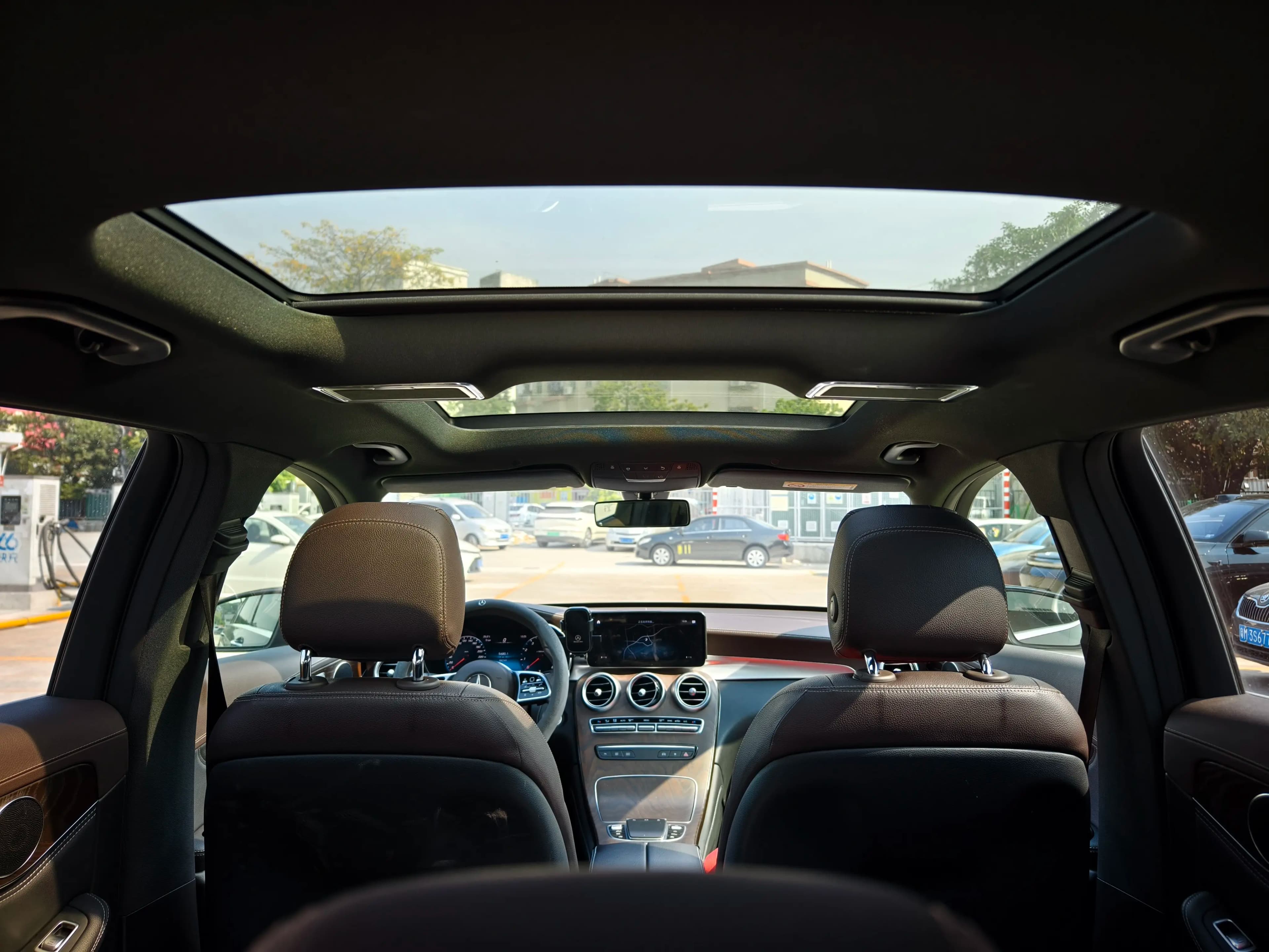Mercedes-Benz GLC 2021 г. 88142 км. — фото 12