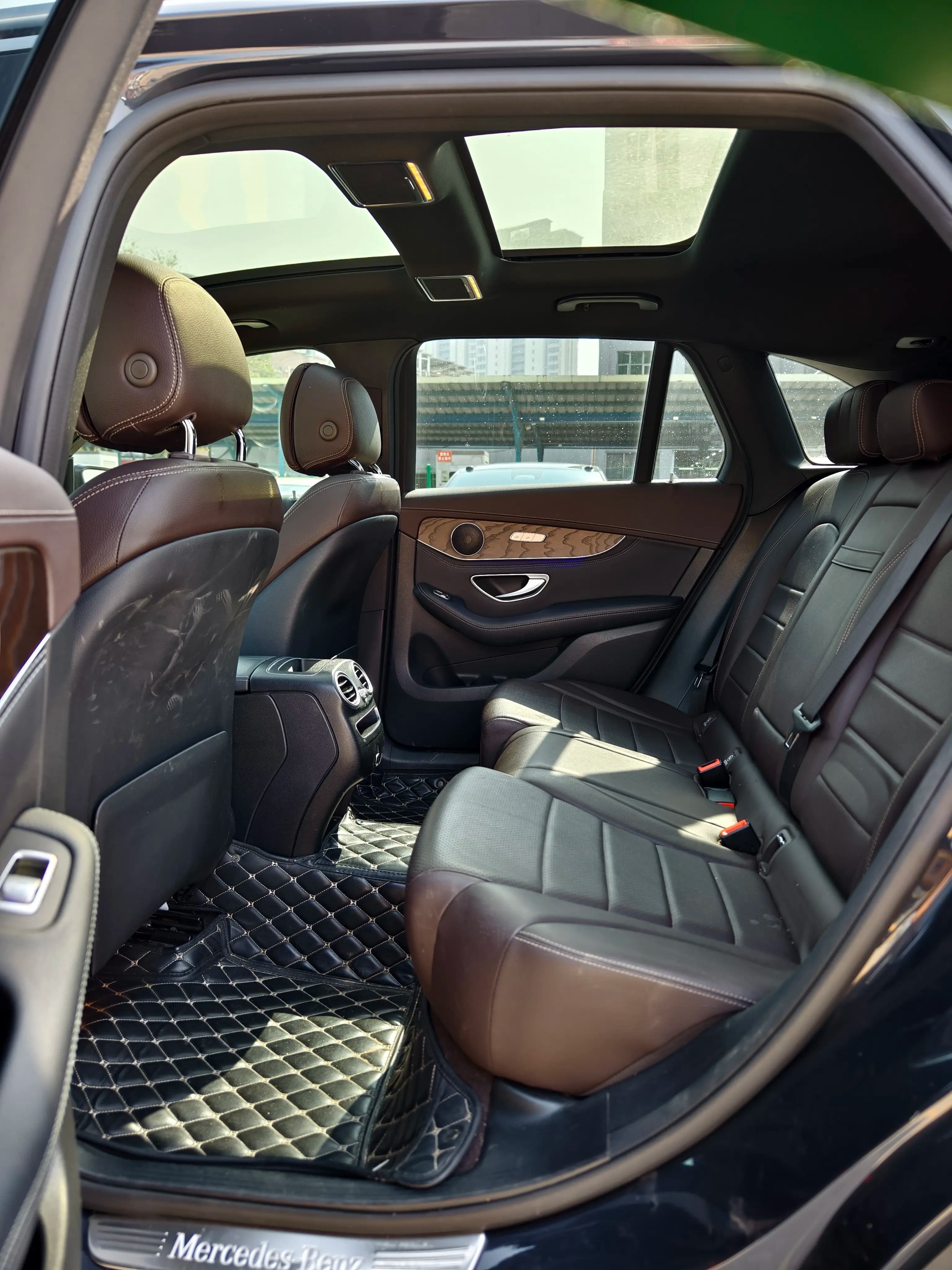 Mercedes-Benz GLC 2021 г. 88142 км. — фото 14