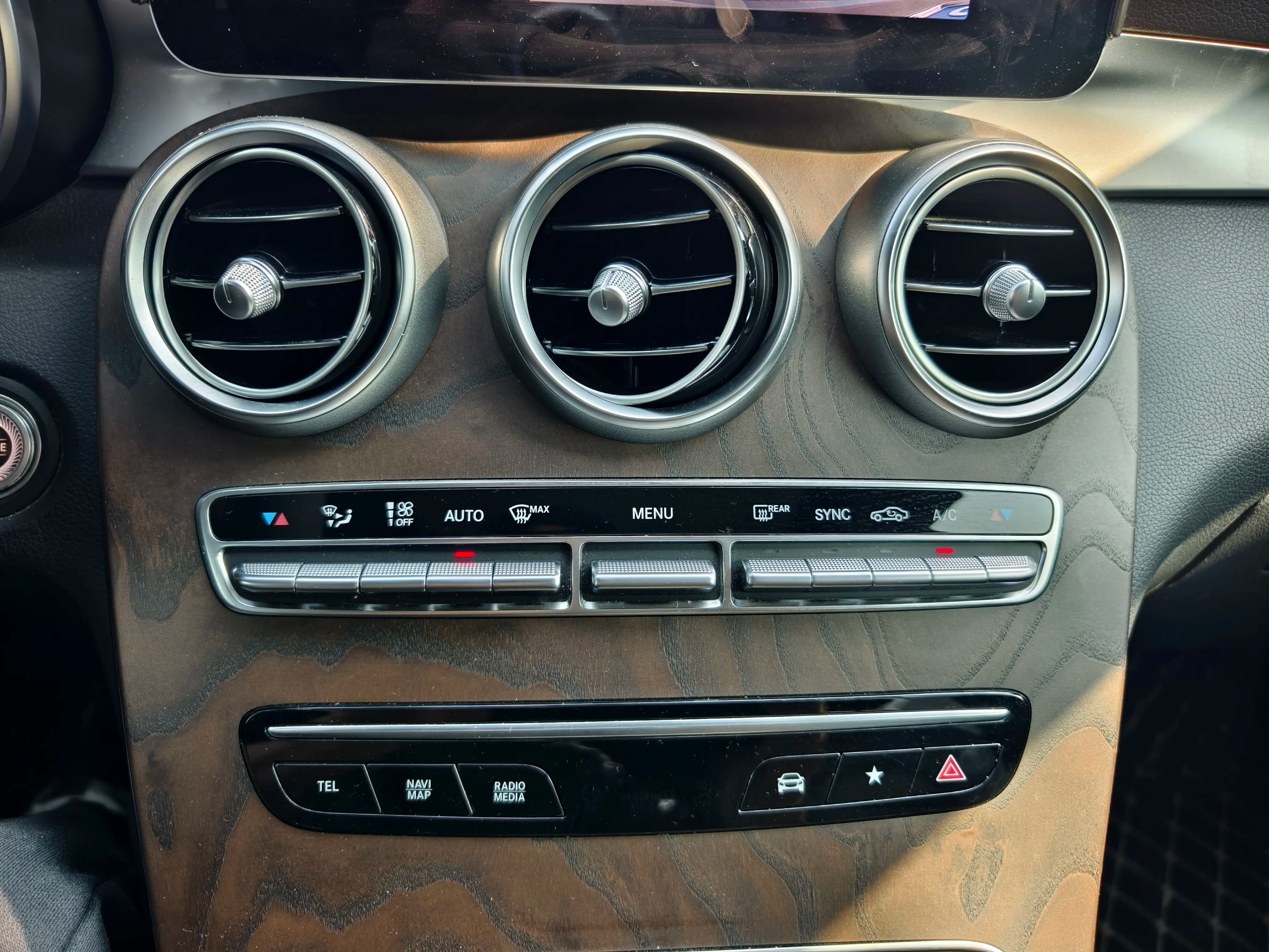 Mercedes-Benz GLC 2021 г. 88142 км. — фото 6