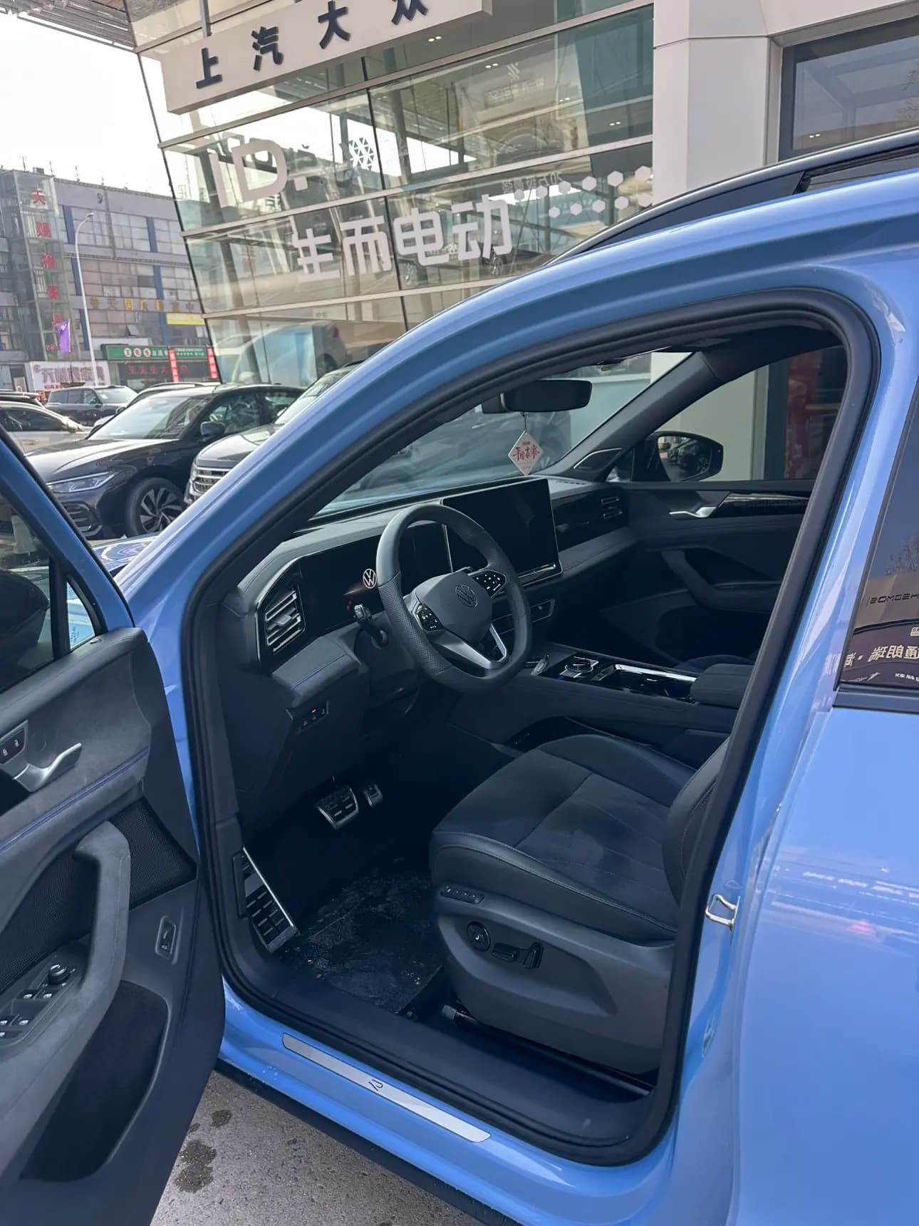 Volkswagen Tiguan L 2024 г. 3066 км. — фото 9