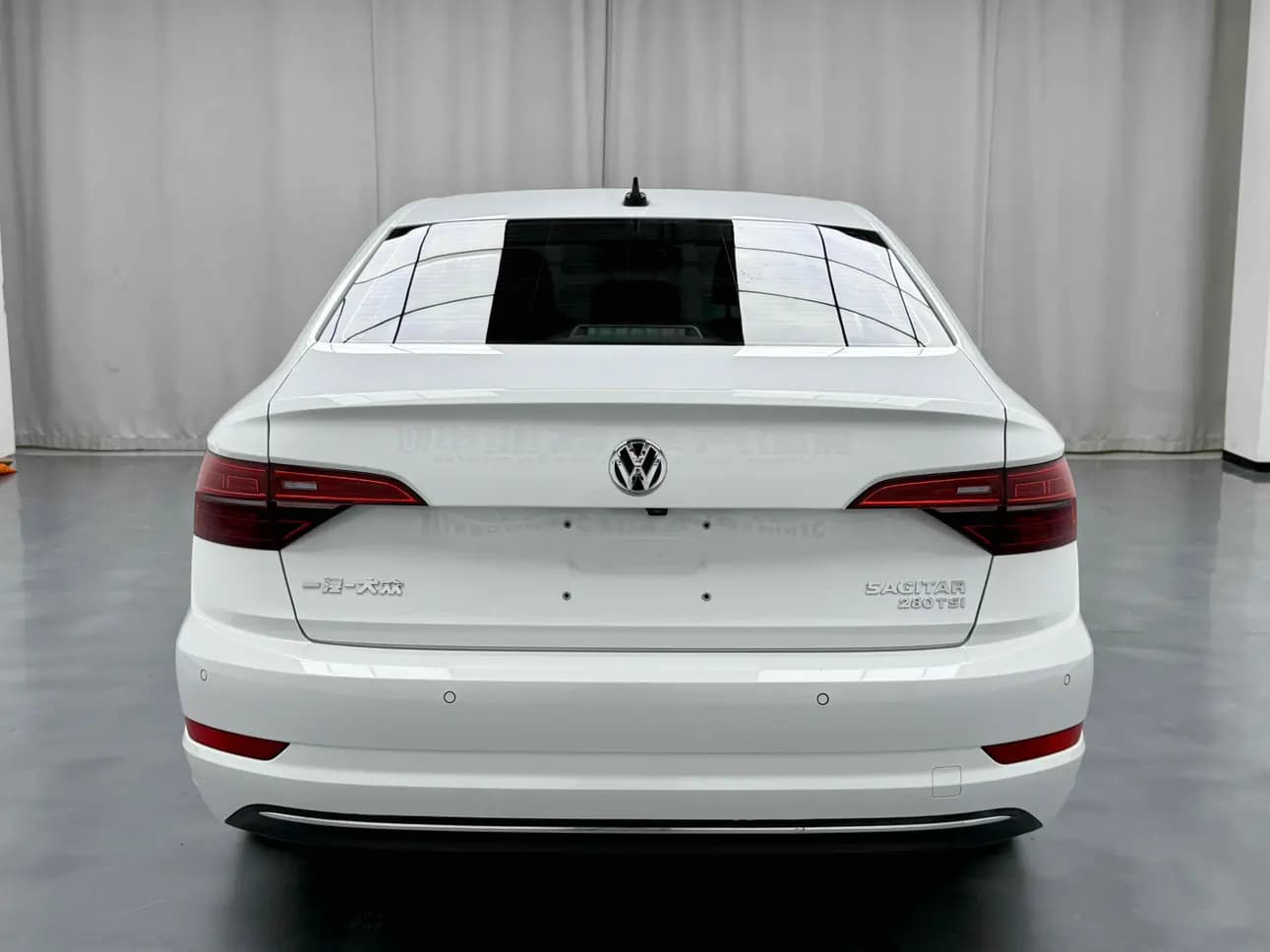 Volkswagen Sagitar 2022 г. 35083 км. — фото 6