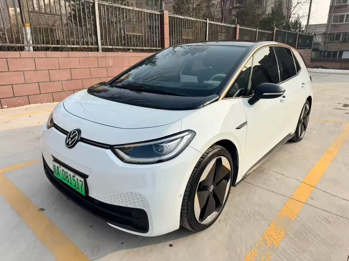 Volkswagen ID.3 2022 г. 50101 км.