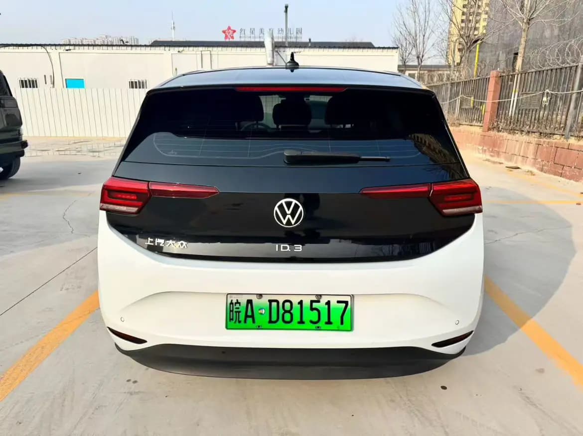 Volkswagen ID.3 2022 г. 50101 км. — фото 5