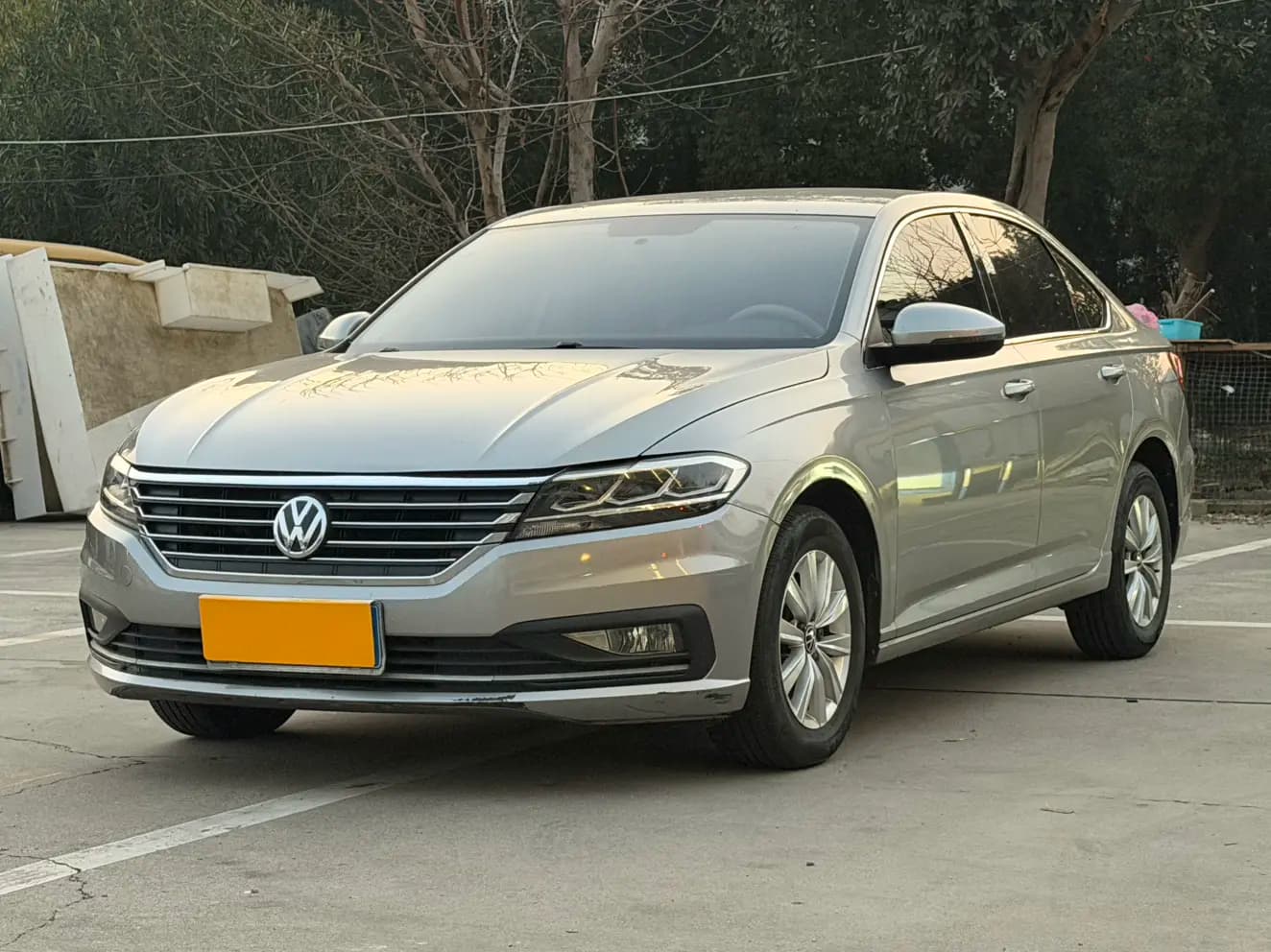Volkswagen Lavida 2021 г. 56140 км.