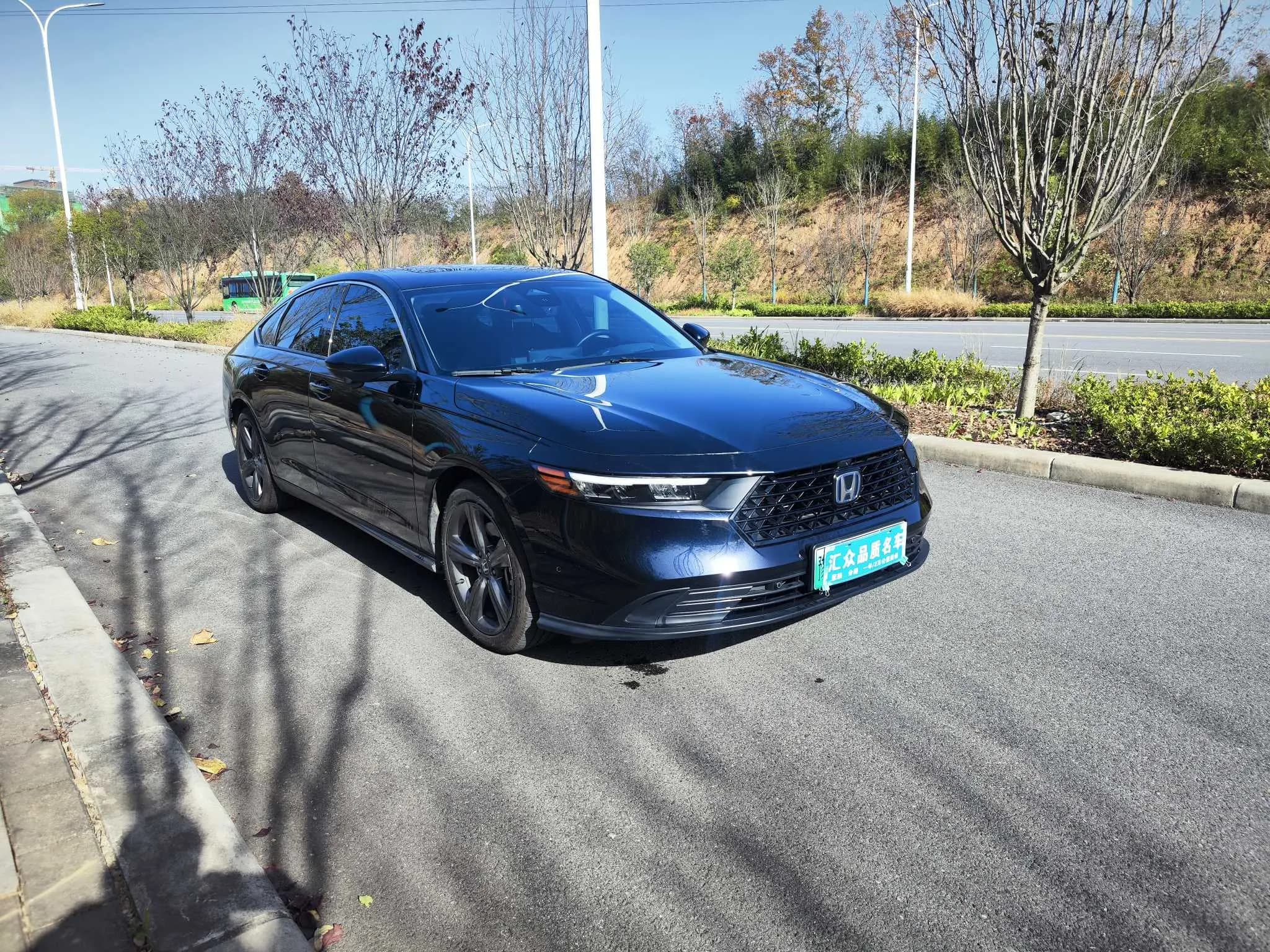 Honda Accord PHEV 2025 г. 5038 км. — фото 3