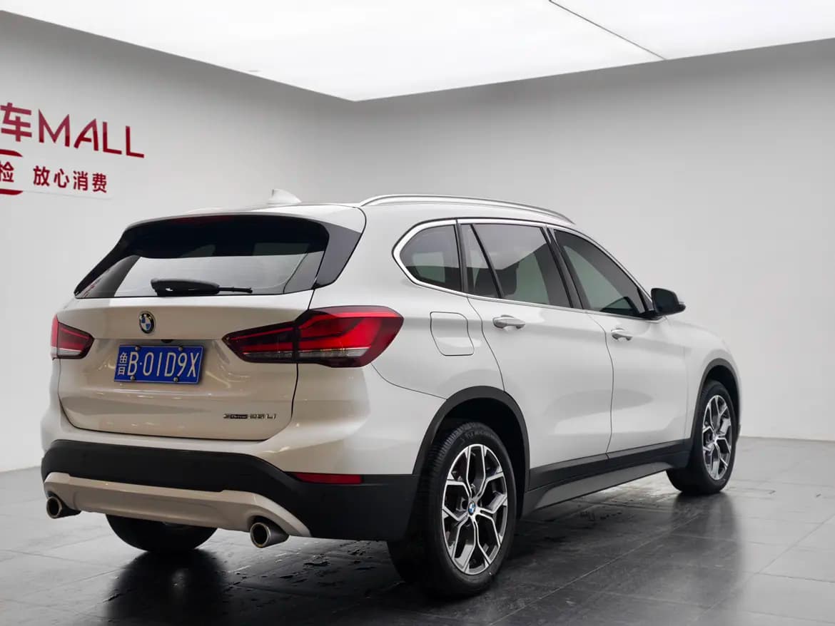 BMW X1 2022 г. 41083 км. — фото 6