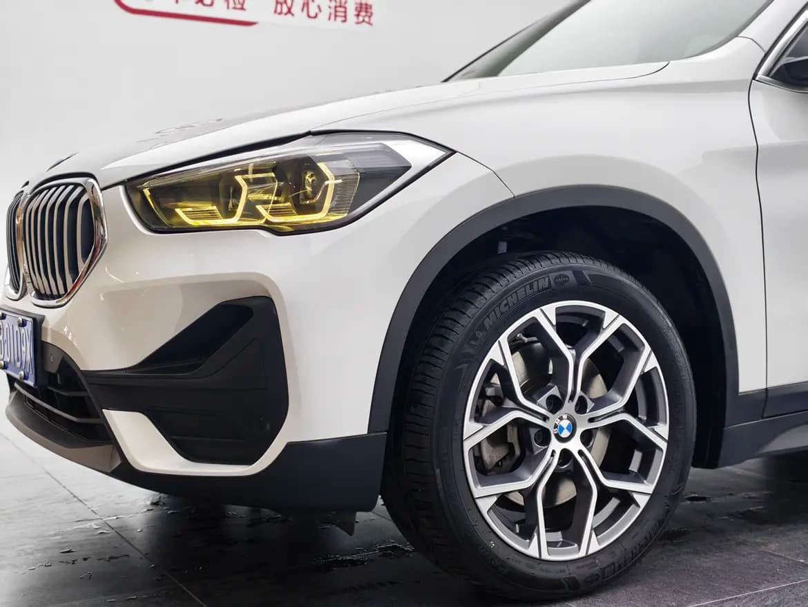 BMW X1 2022 г. 41083 км. — фото 7