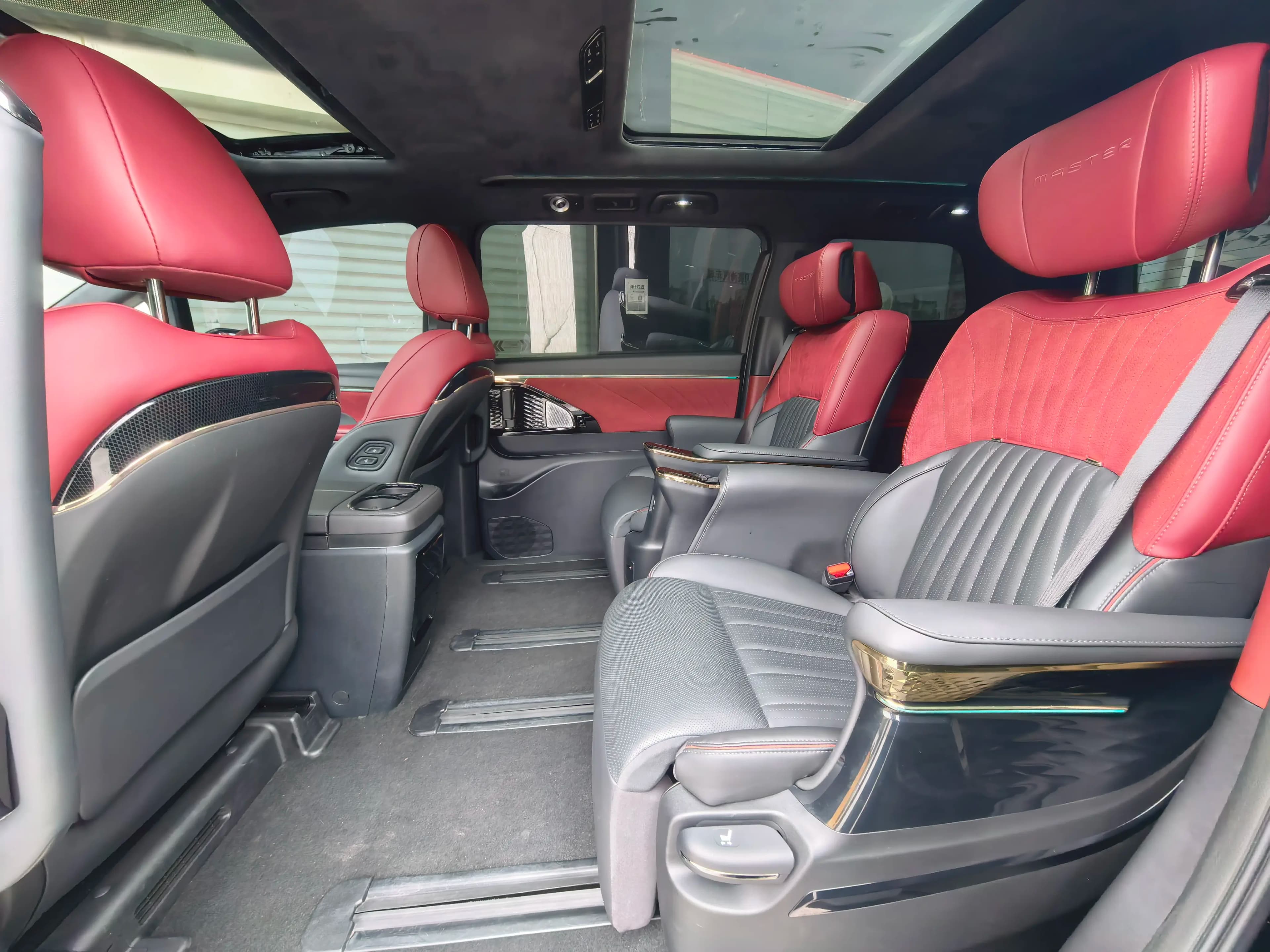 GAC Trumpchi M8 2024 г. 14020 км. — фото 10