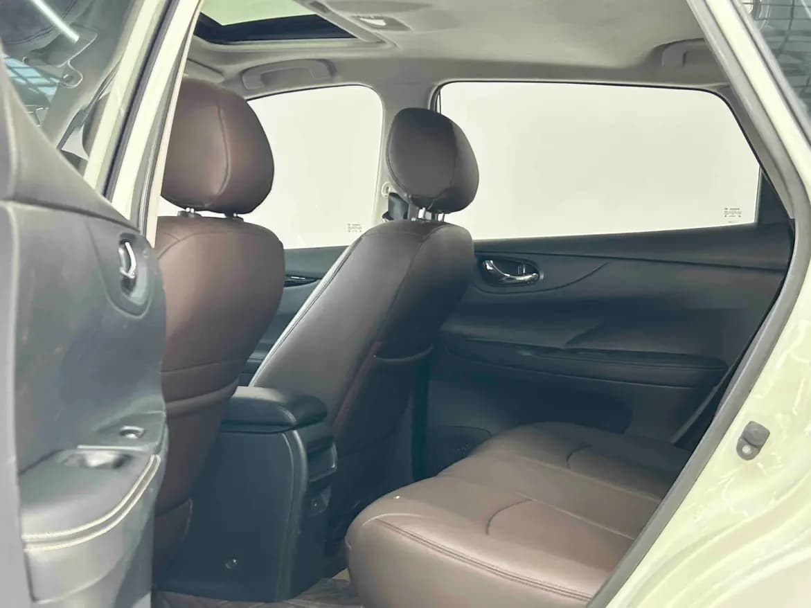Nissan Tiida 2021 г. 49037 км. — фото 18