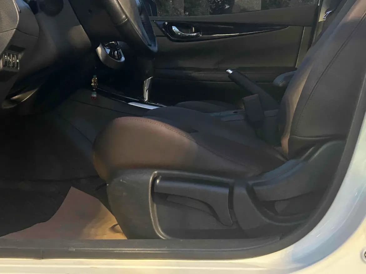 Nissan Tiida 2021 г. 49037 км. — фото 21