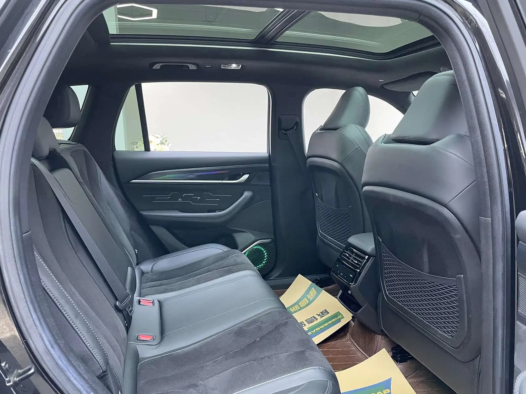 Geely Monjaro 2024 г. 43754 км. — фото 30