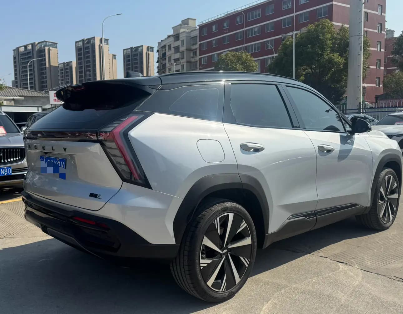 Geely Atlas L 2023 г. 31097 км. — фото 6