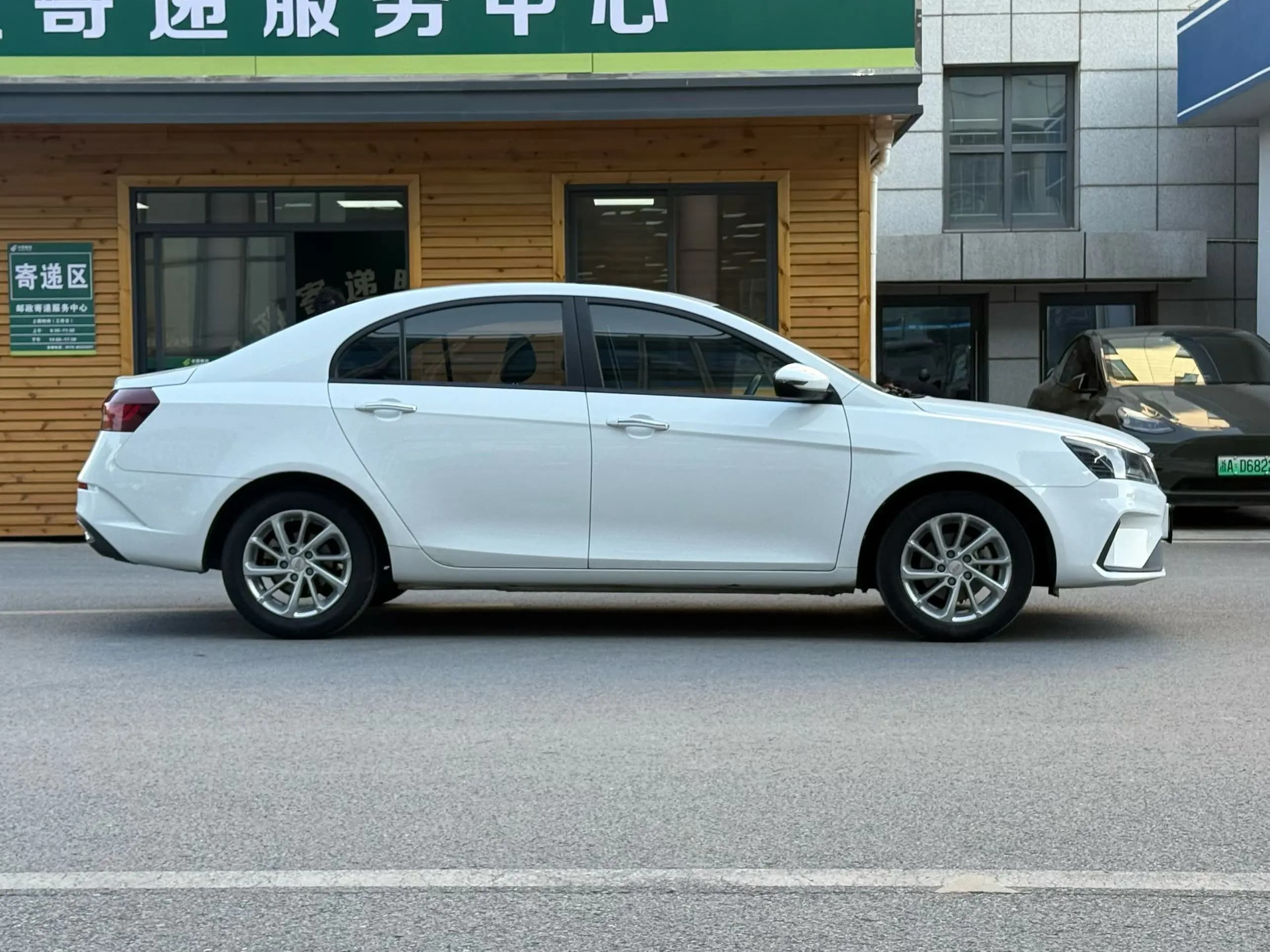 Geely Emgrand 2022 г. 43083 км. — фото 3