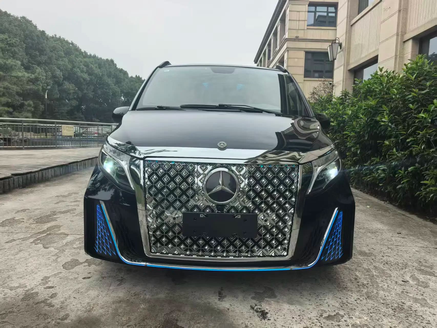 Mercedes-Benz Vito 2022 г. 81112 км. — фото 2
