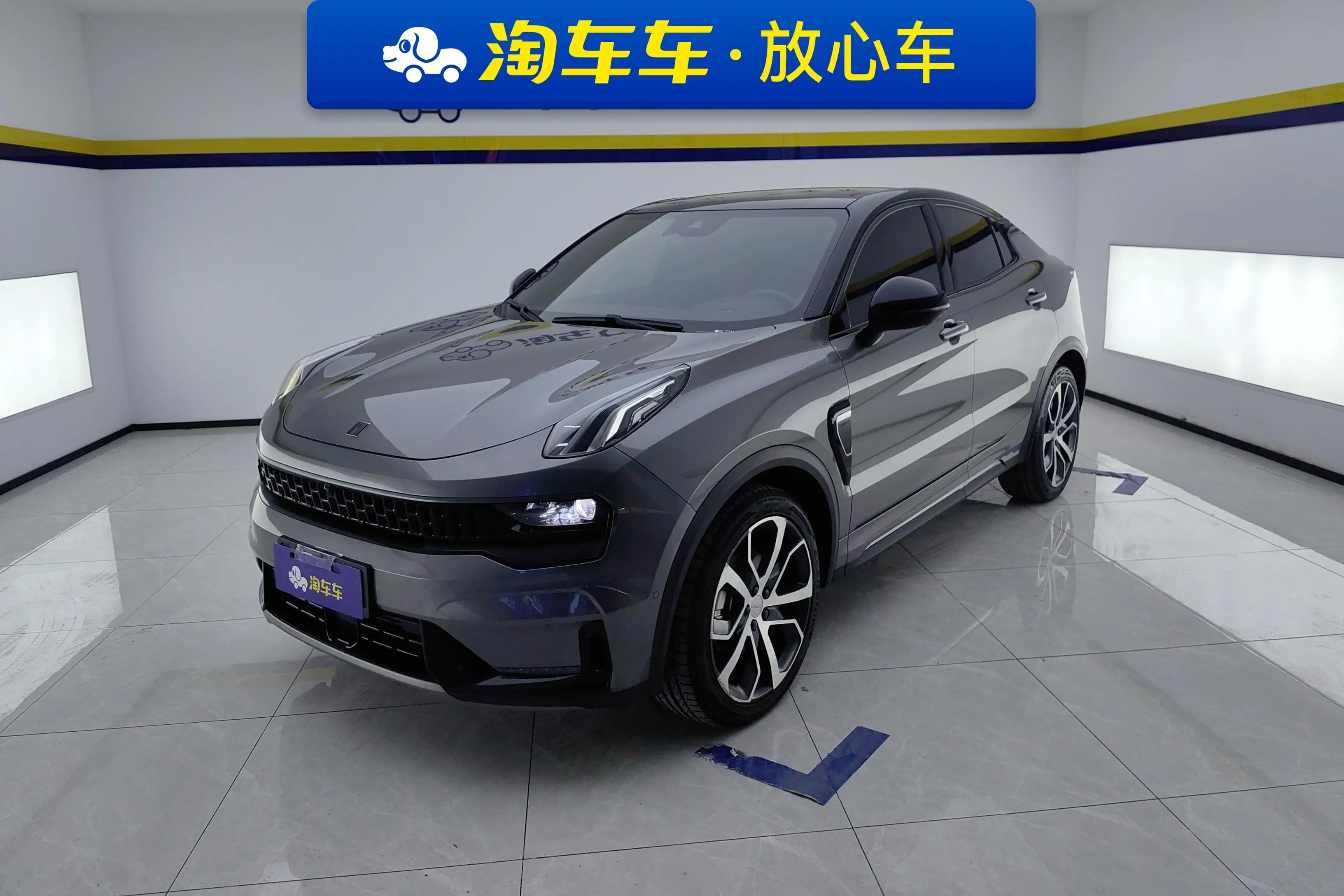 Lynk & Co 05 2021 г. 65763 км.