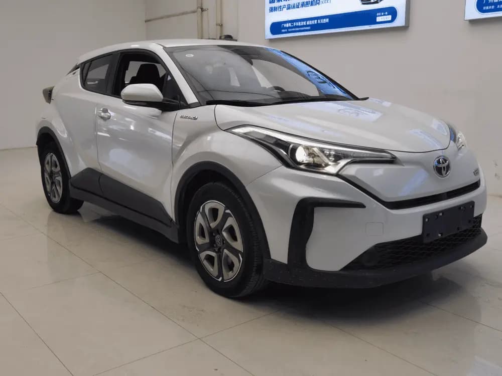 Toyota C-HR EV 2022 г. 119577 км. — фото 3