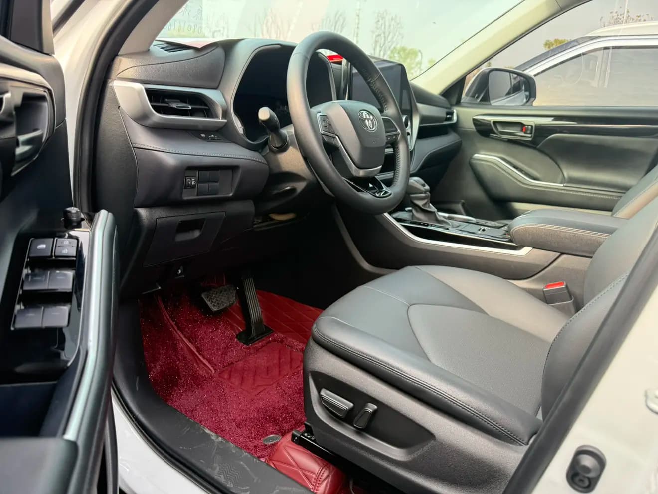 Toyota Highlander 2023 г. 27139 км. — фото 8