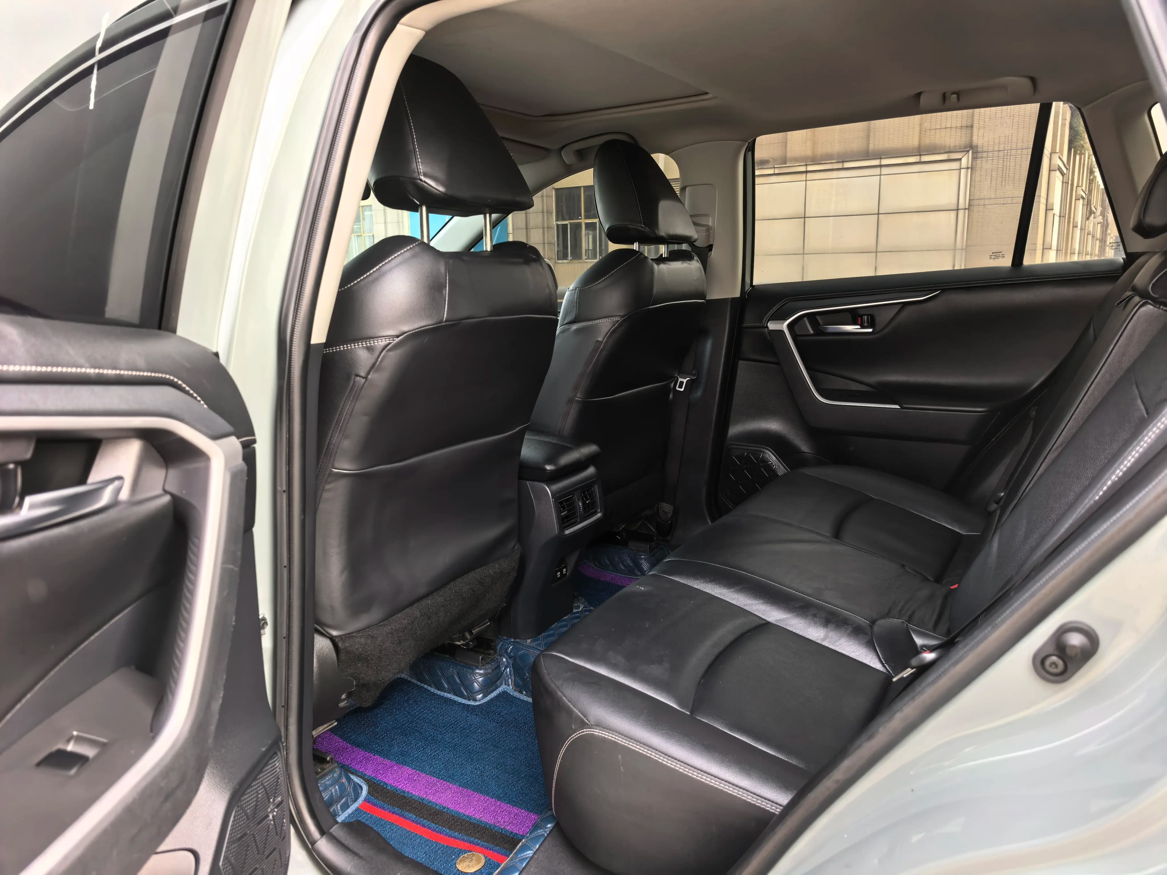 Toyota RAV4 2021 г. 51610 км. — фото 15