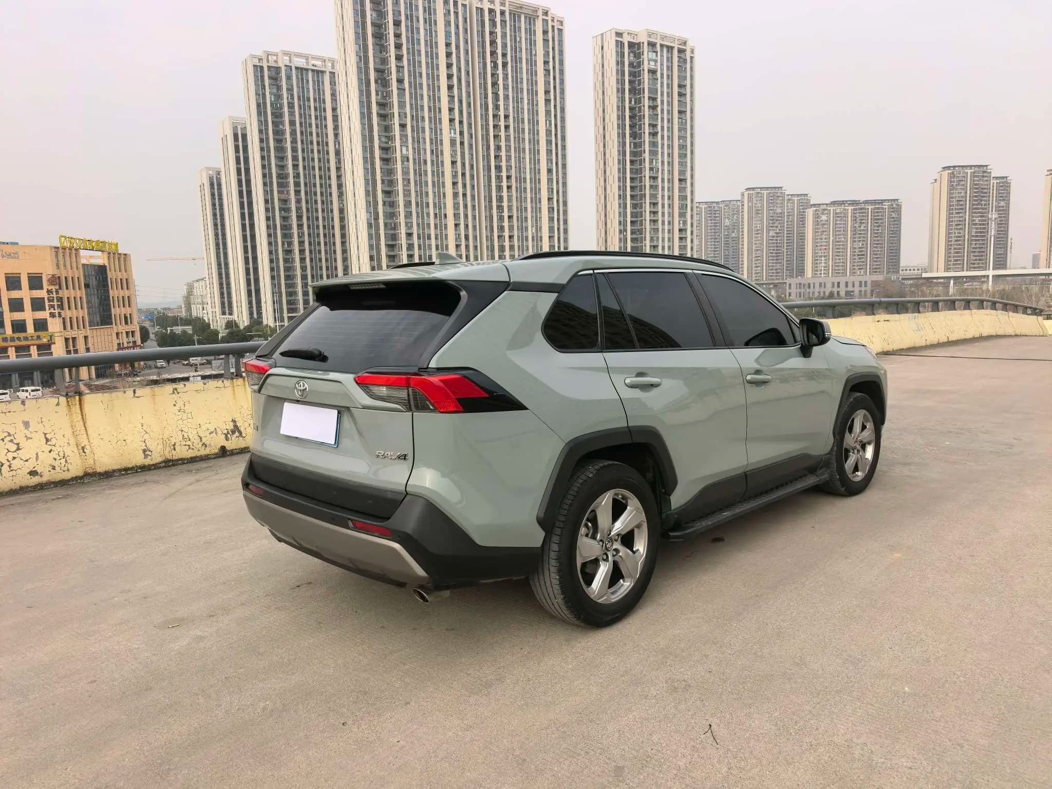 Toyota RAV4 2021 г. 51610 км. — фото 7