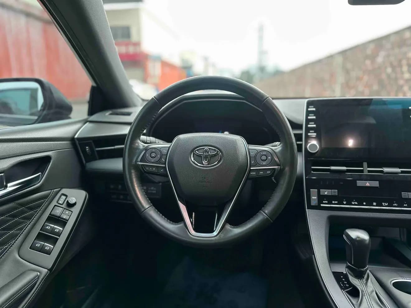 Toyota Avalon 2021 г. 35134 км. — фото 5