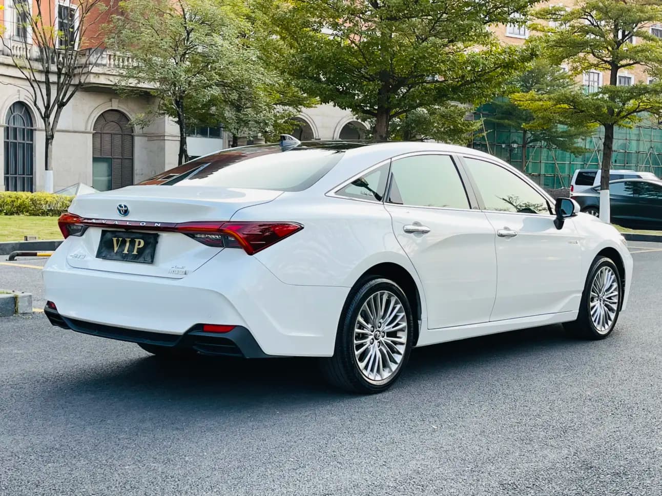 Toyota Avalon 2022 г. 68138 км. — фото 5