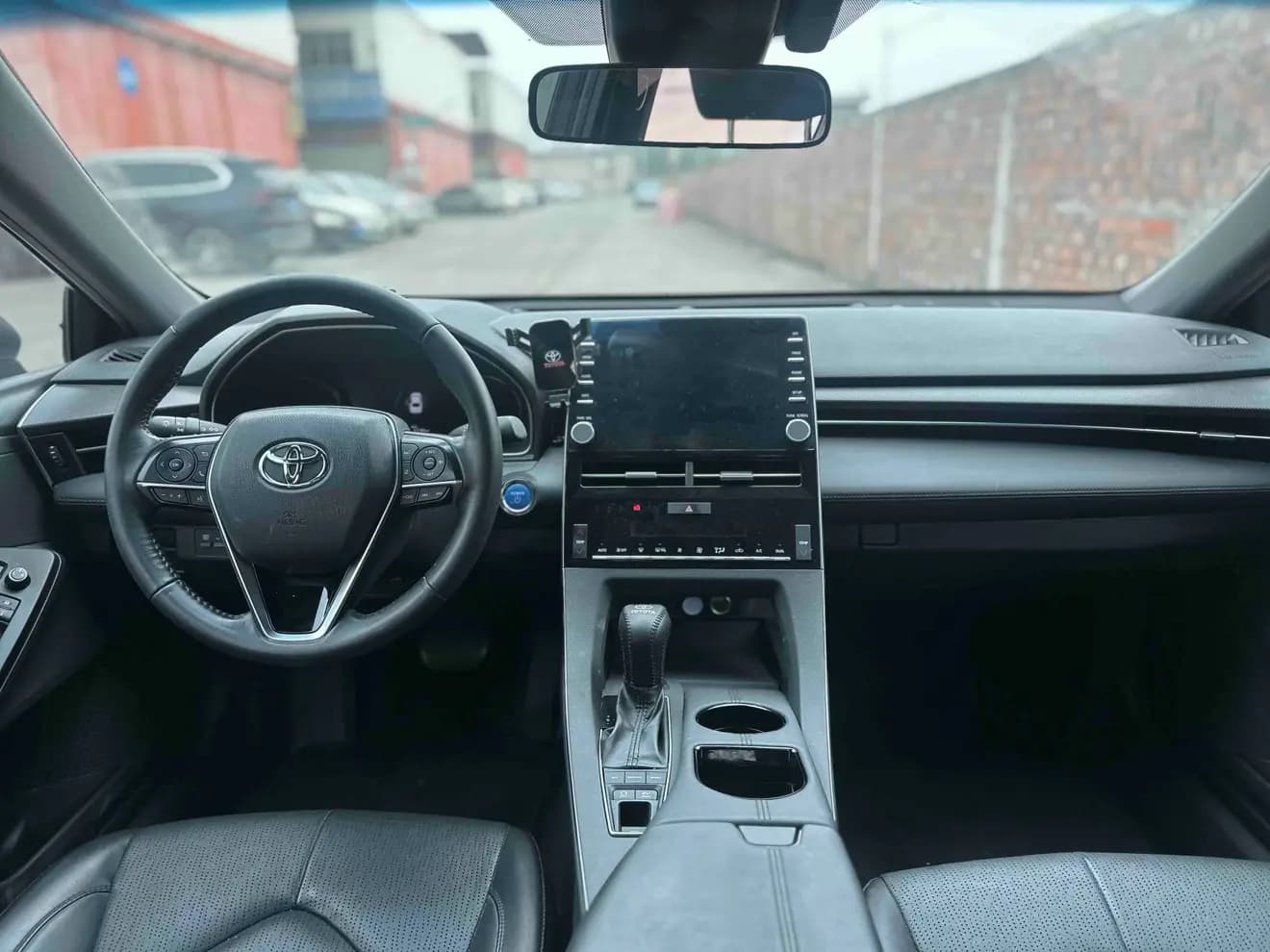 Toyota Avalon 2021 г. 67139 км. — фото 4