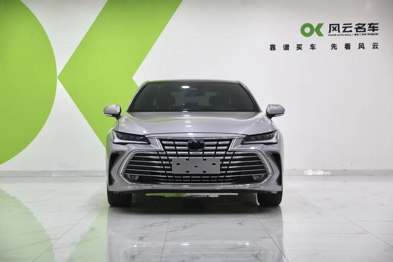 Toyota Avalon 2025 г. 9540 км. — фото 2