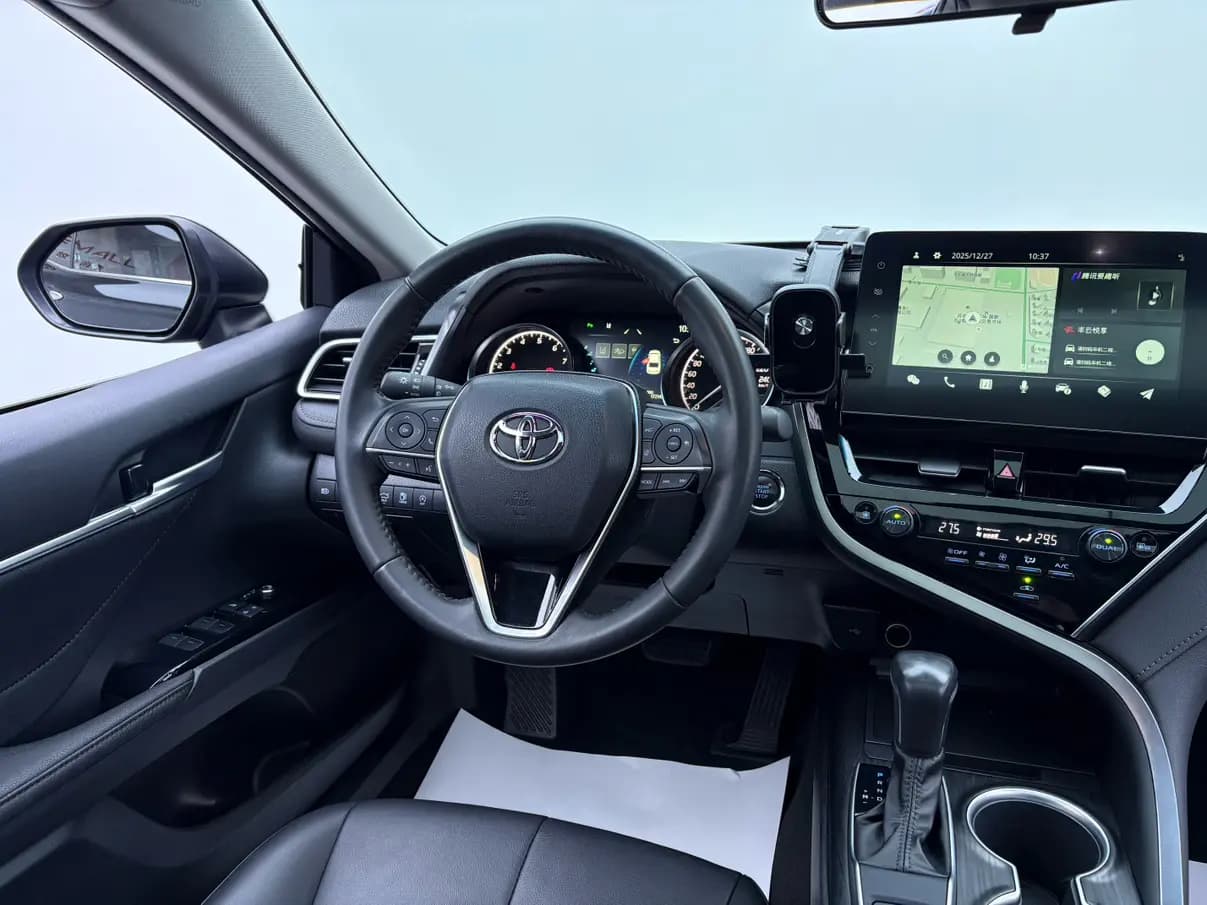 Toyota Camry 2022 г. 17000 км. — фото 17