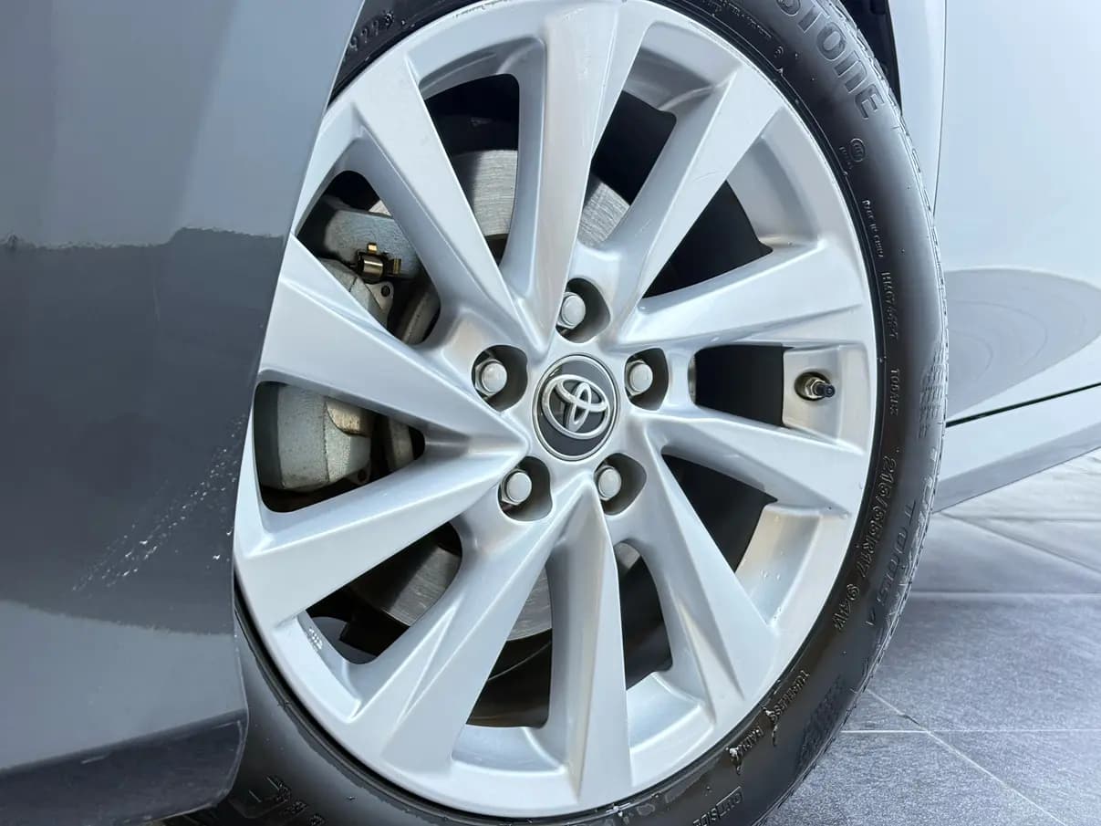 Toyota Camry 2022 г. 17000 км. — фото 9
