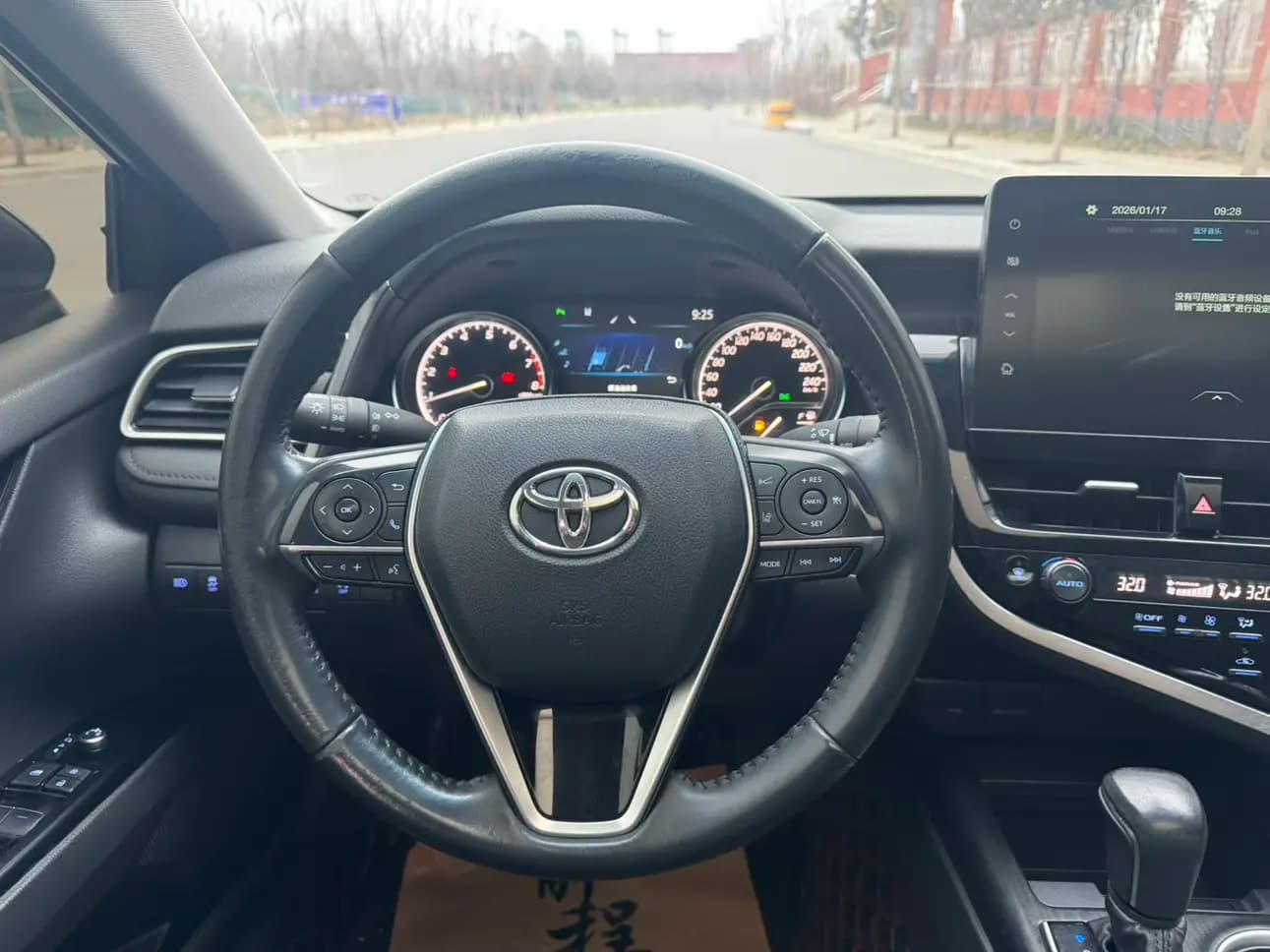 Toyota Camry 2023 г. 86000 км. — фото 9