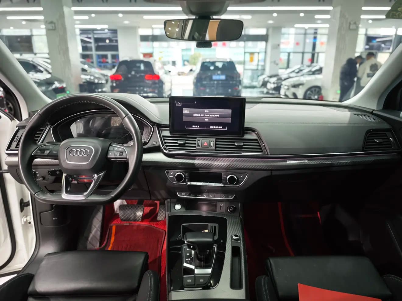 Audi Q5L 2021 г. 54128 км. — фото 11