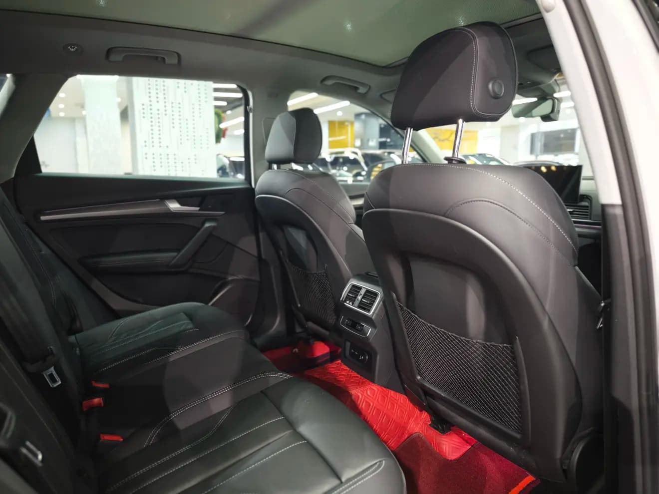 Audi Q5L 2021 г. 54128 км. — фото 6