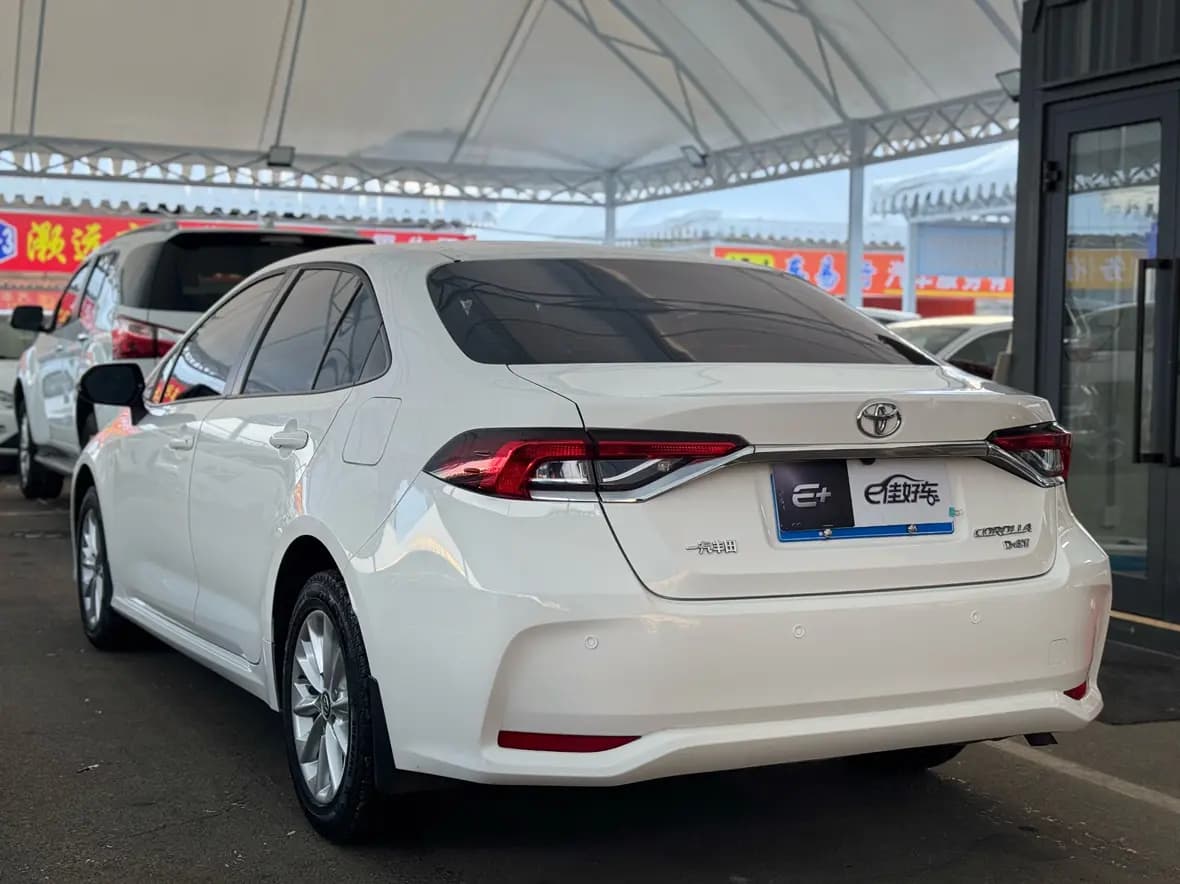 Toyota Corolla 2021 г. 37000 км. — фото 4