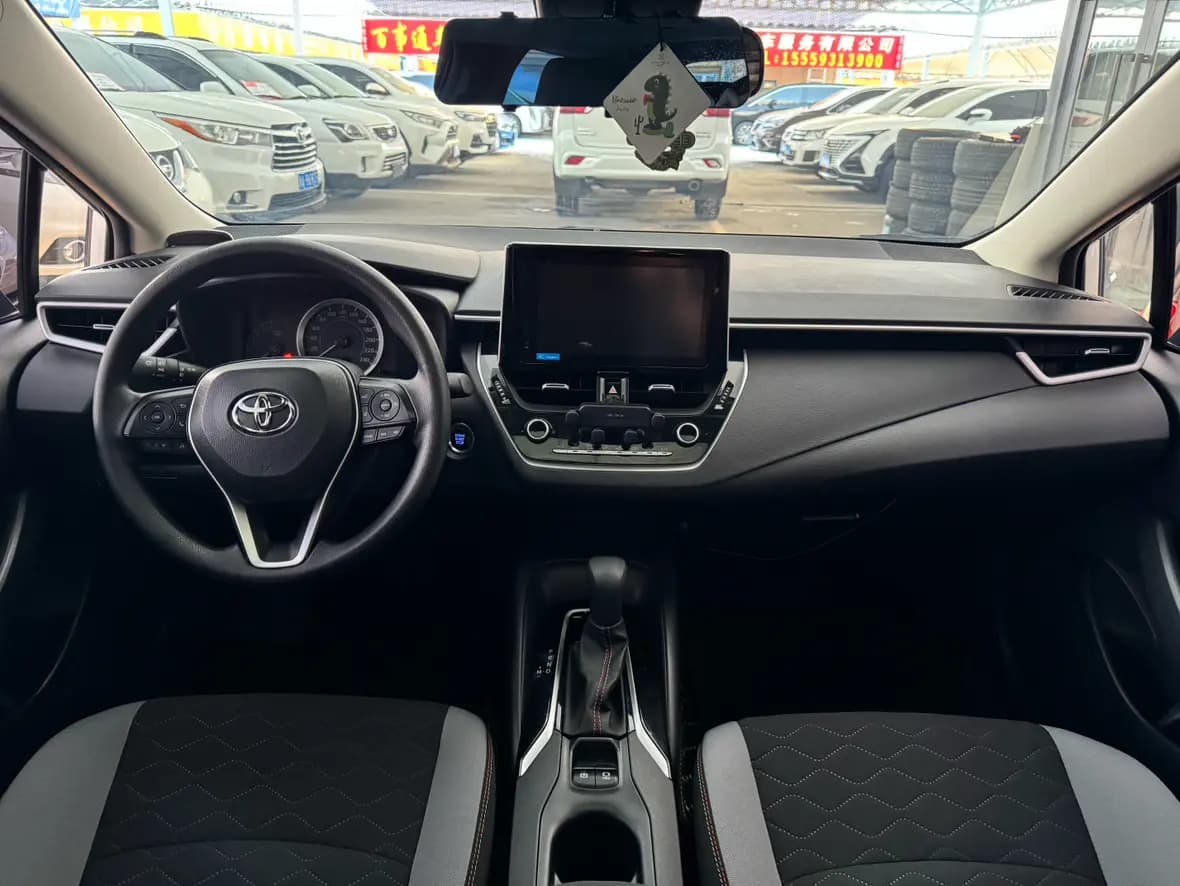 Toyota Corolla 2021 г. 37000 км. — фото 9