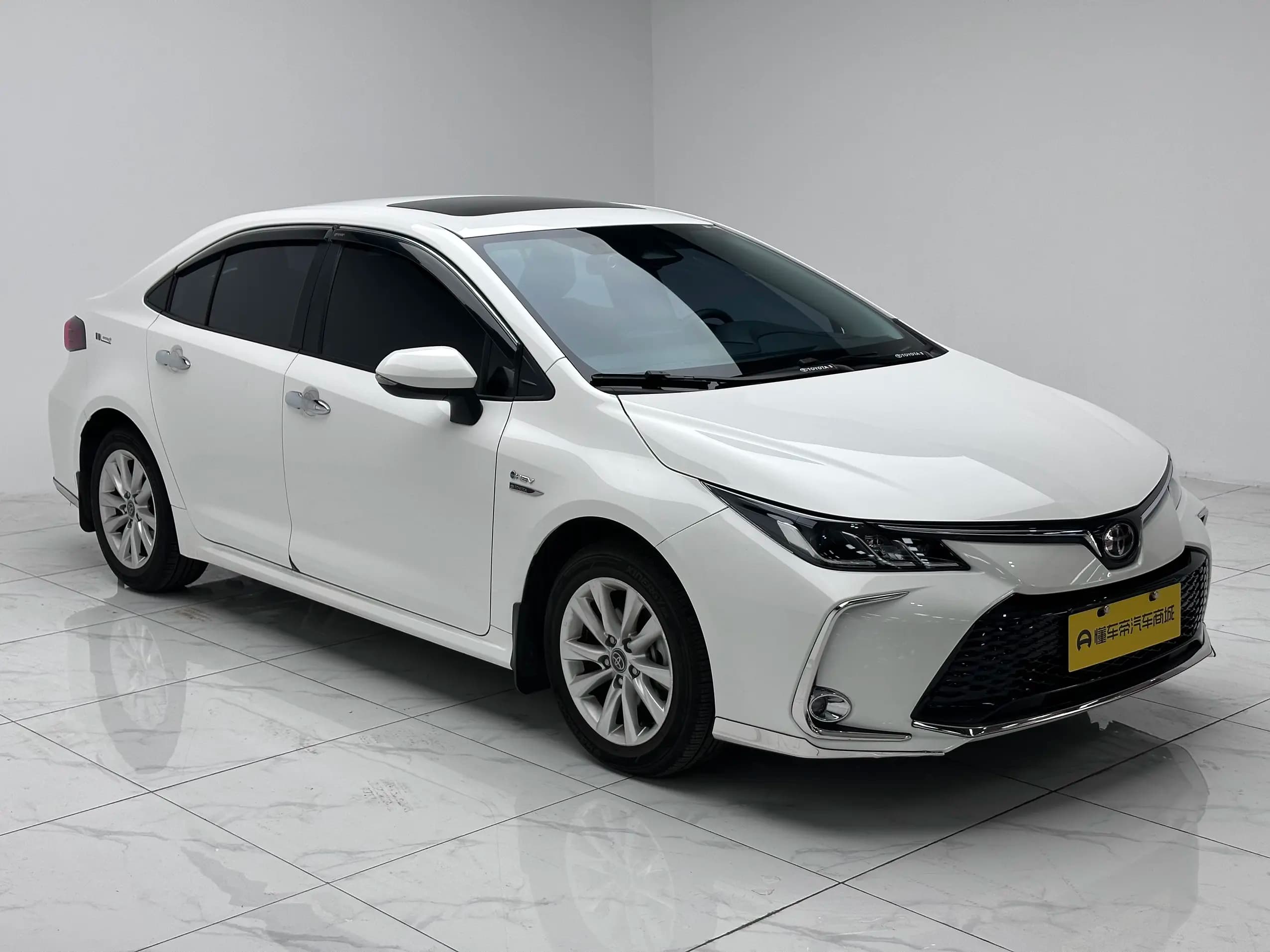 Toyota Corolla 2024 г. 4300 км. — фото 3