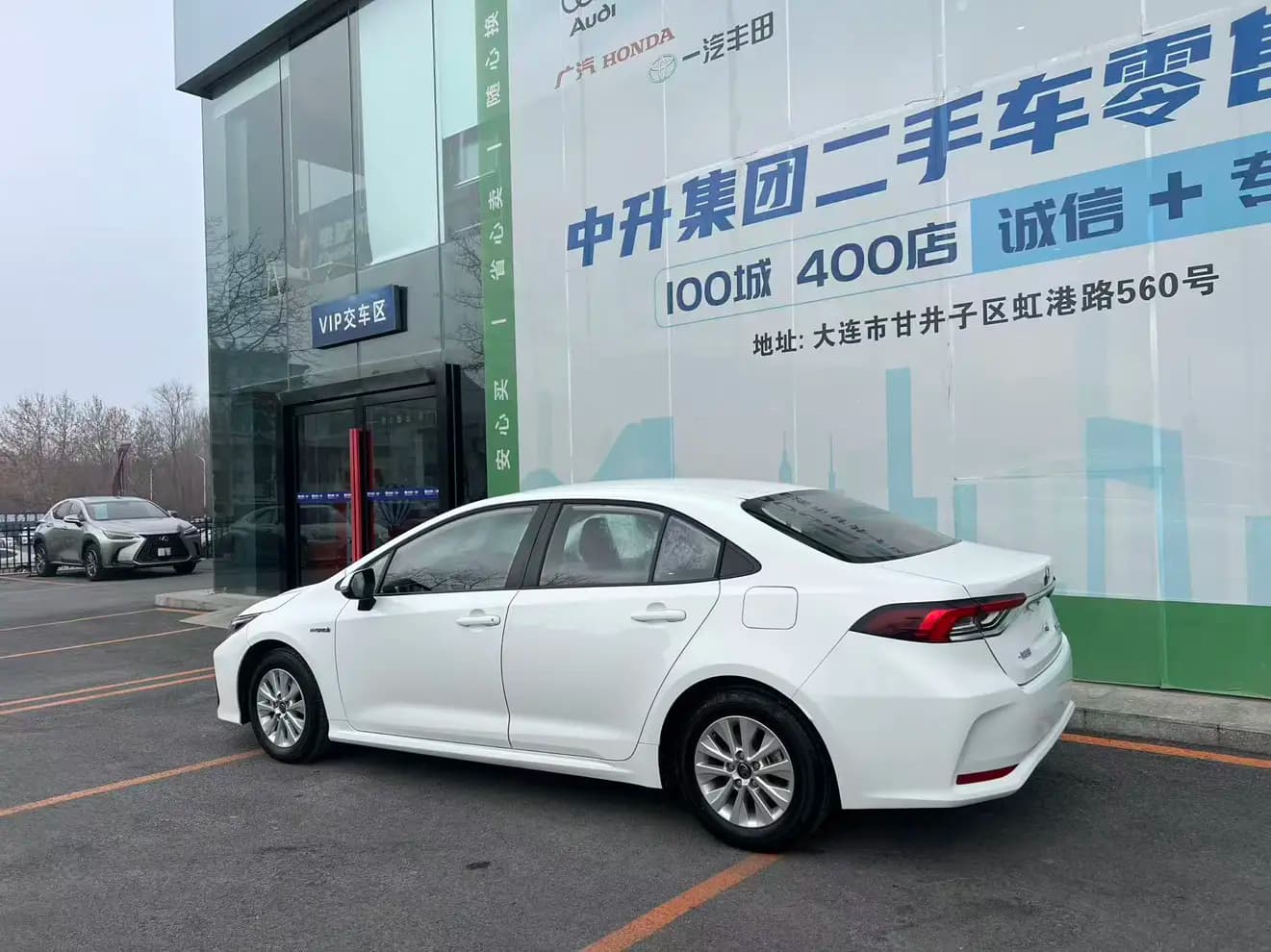 Toyota Corolla 2023 г. 31000 км. — фото 3