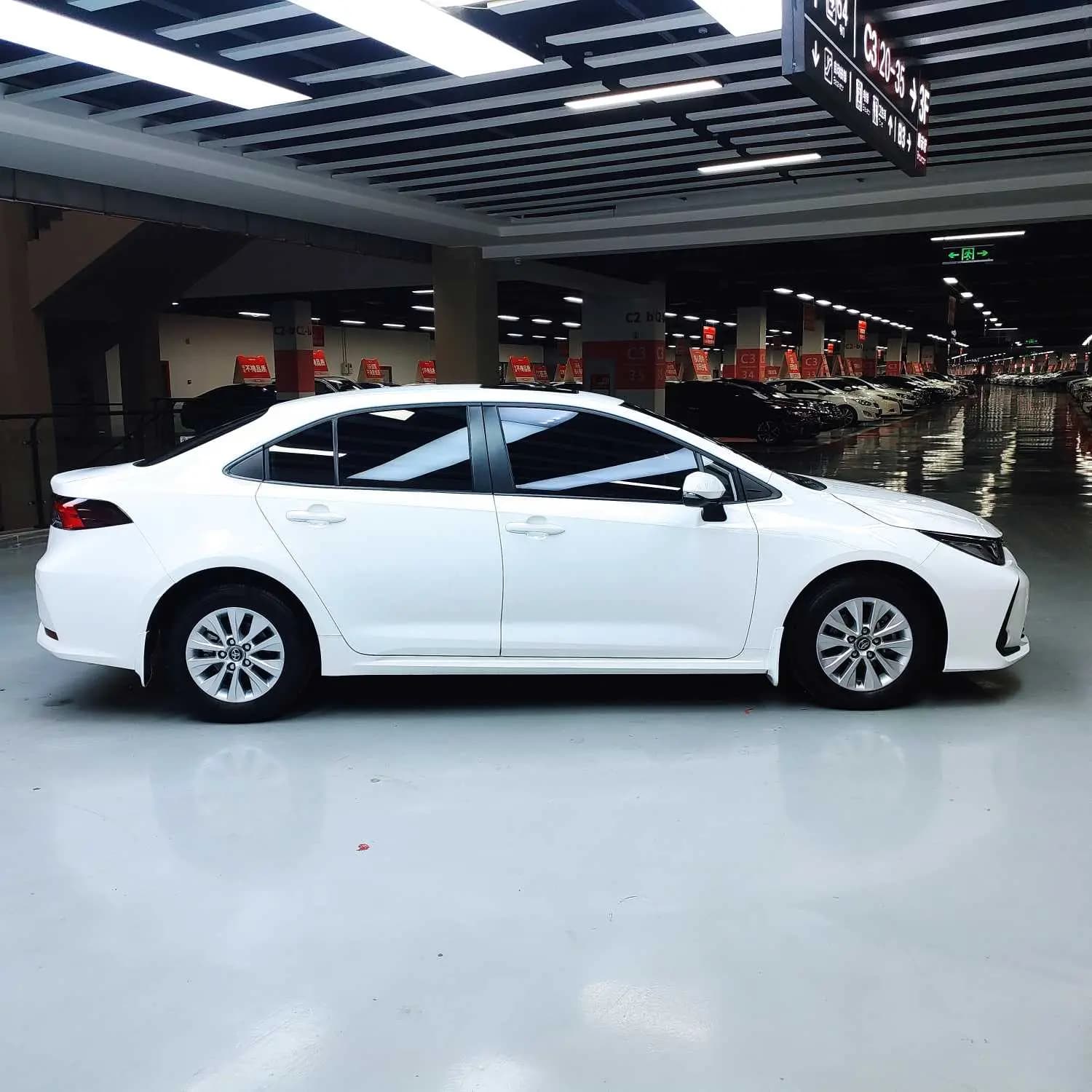 Toyota Corolla 2022 г. 37947 км. — фото 8