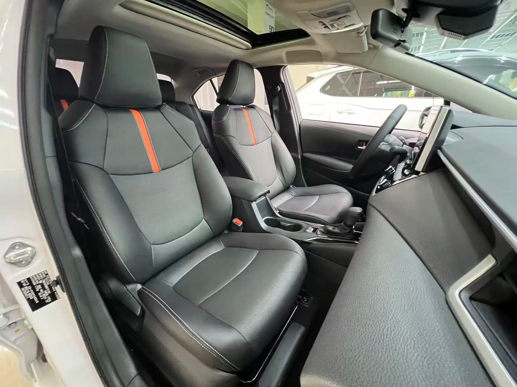 Toyota Corolla 2022 г. 35001 км. — фото 12