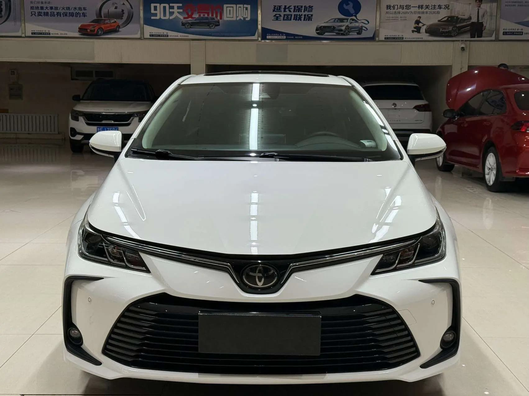 Toyota Corolla 2021 г. 44002 км. — фото 2