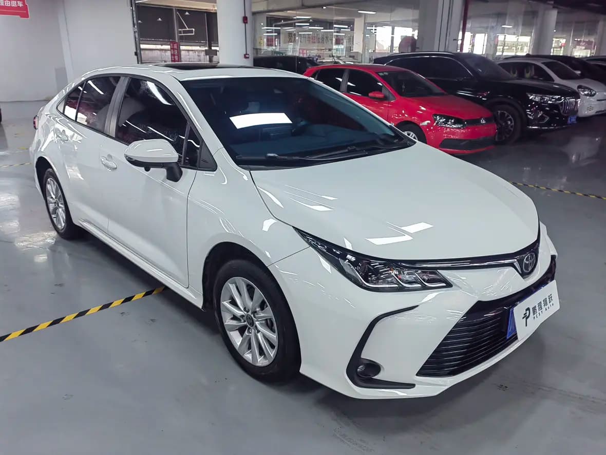 Toyota Corolla 2024 г. 28003 км. — фото 3
