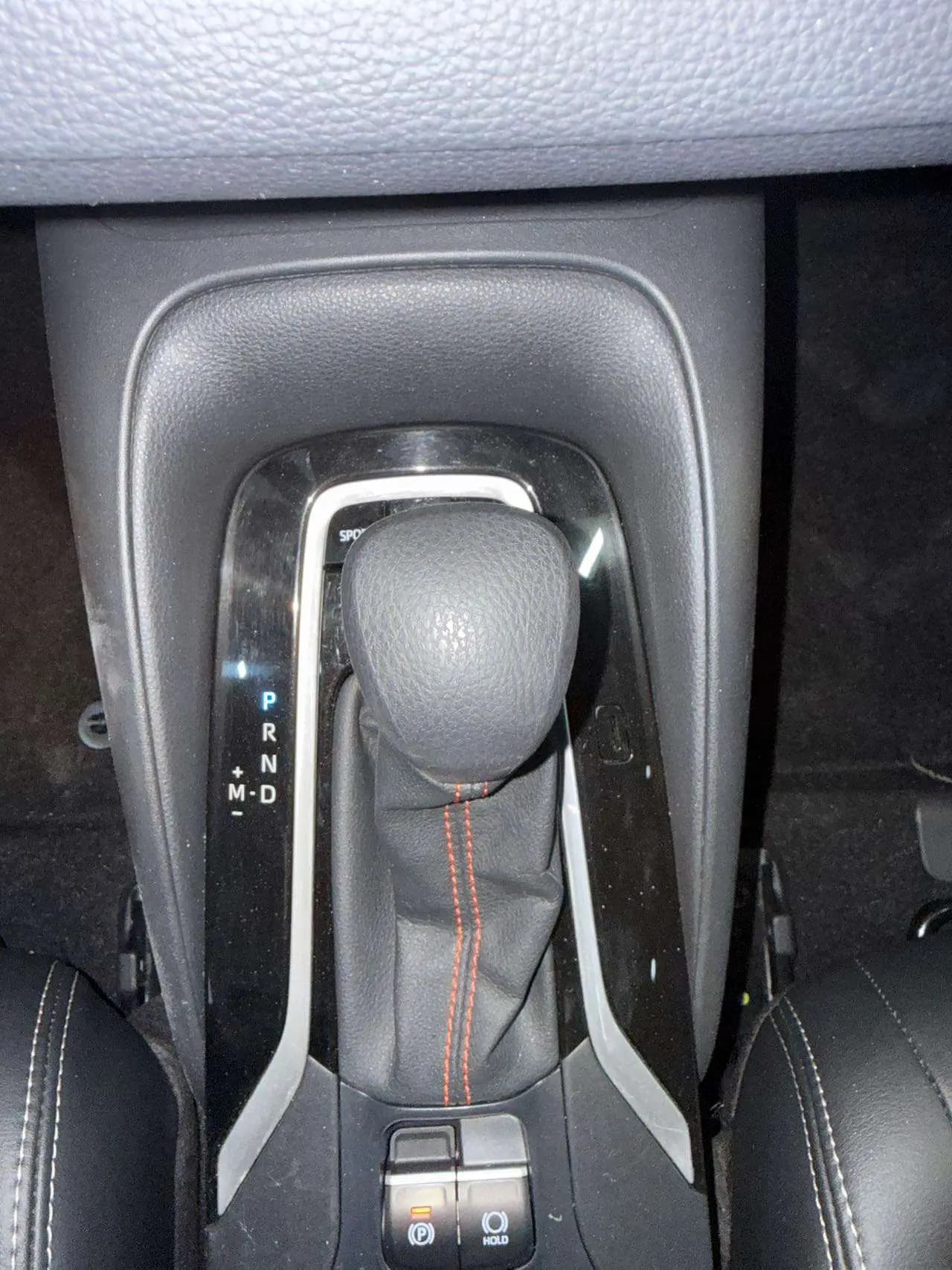 Toyota Corolla 2022 г. 34005 км. — фото 15