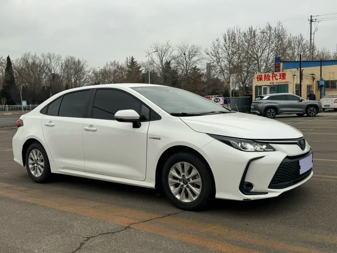 Toyota Corolla 2024 г. 41006 км. — фото 3