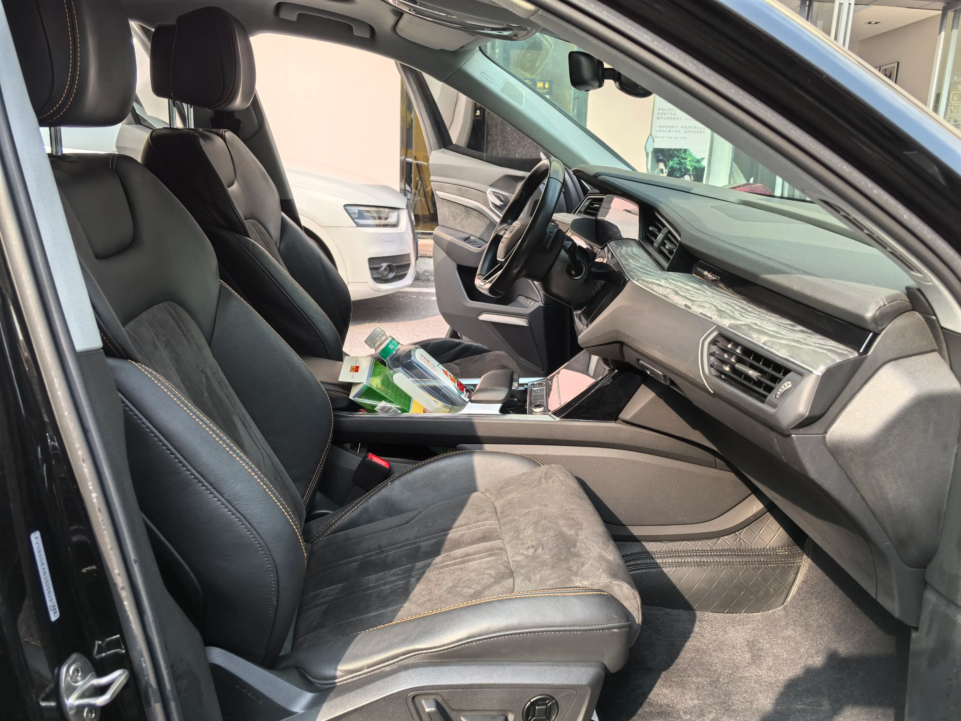 Audi e-tron 2023 г. 110046 км. — фото 25
