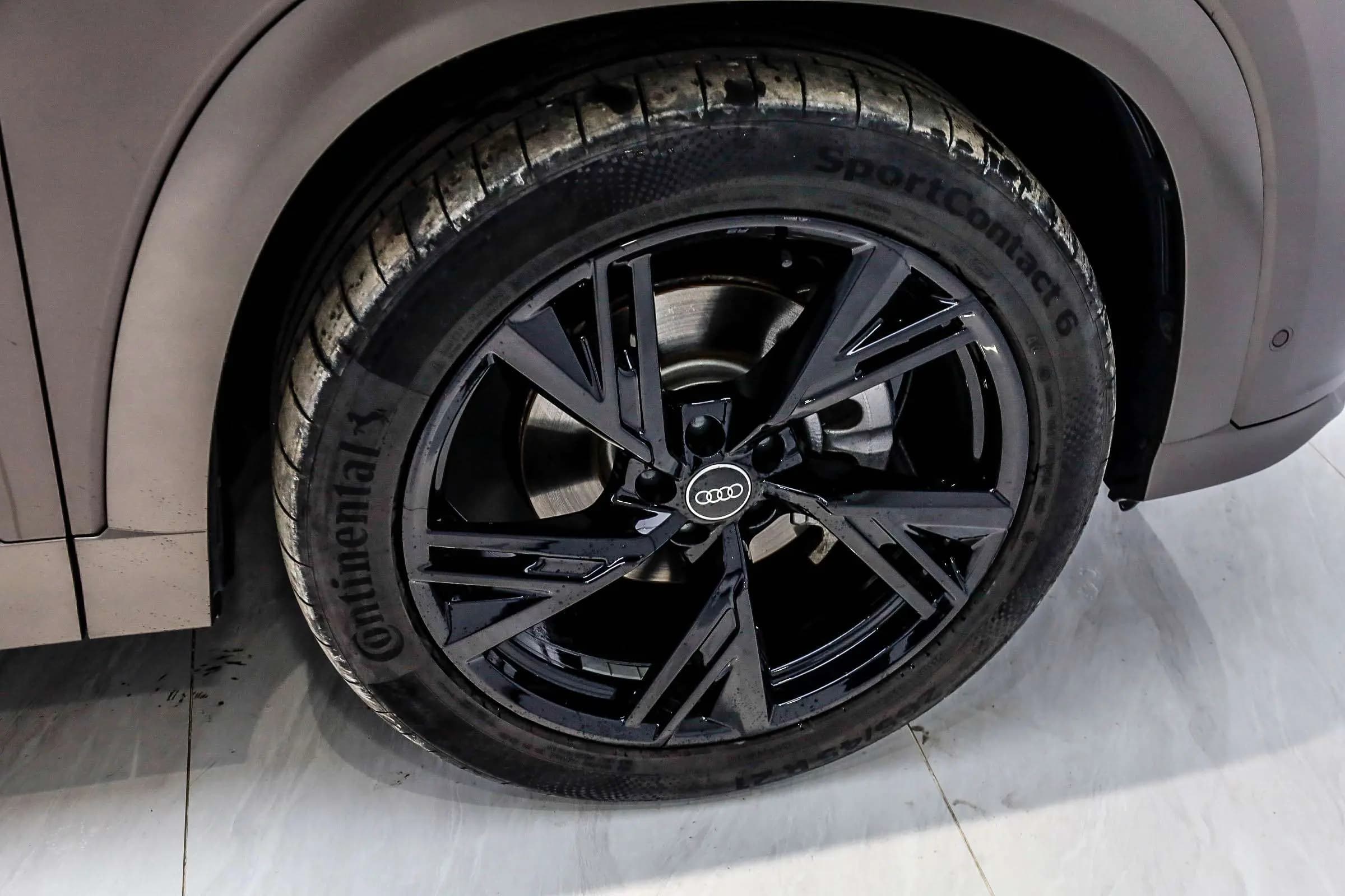 Audi Q6 2023 г. 16200 км. — фото 12