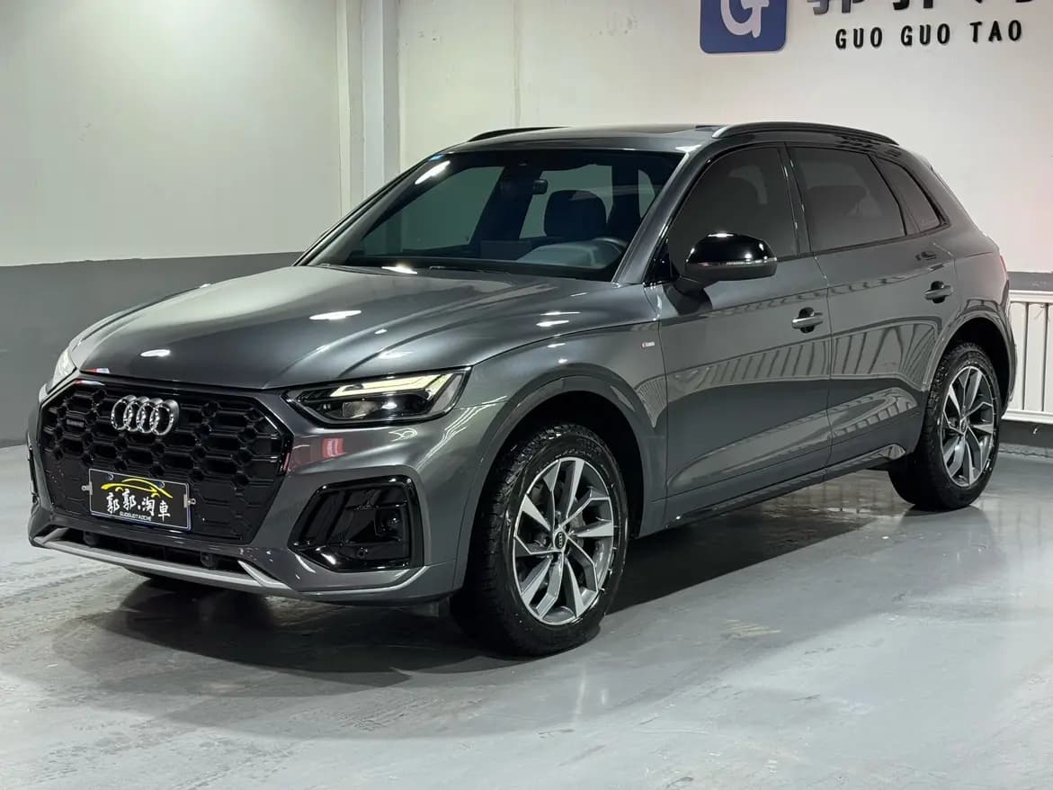 Audi Q5L 2024 г. 28134 км. — фото 25