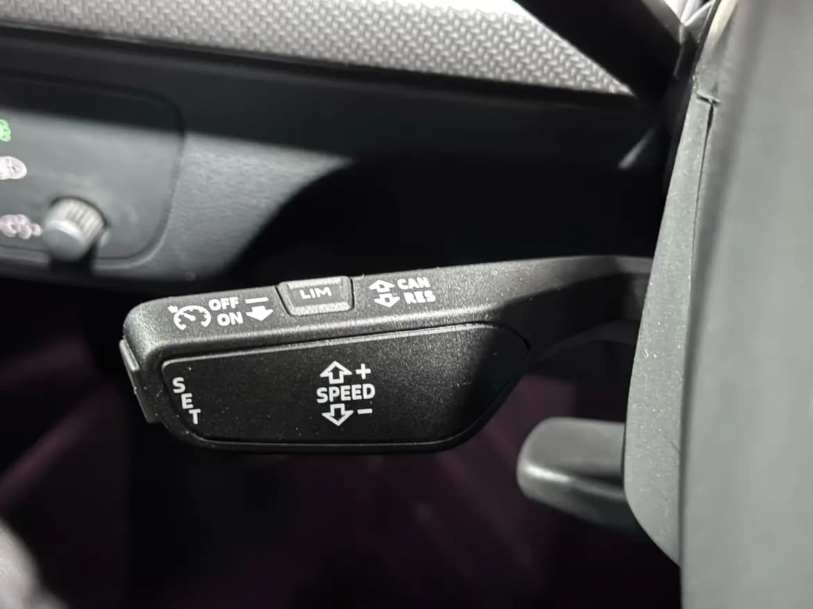 Audi Q5L 2024 г. 28134 км. — фото 33