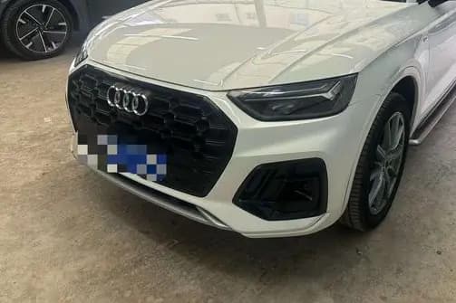 Audi Q5L 2023 г. 32341 км. — фото 4