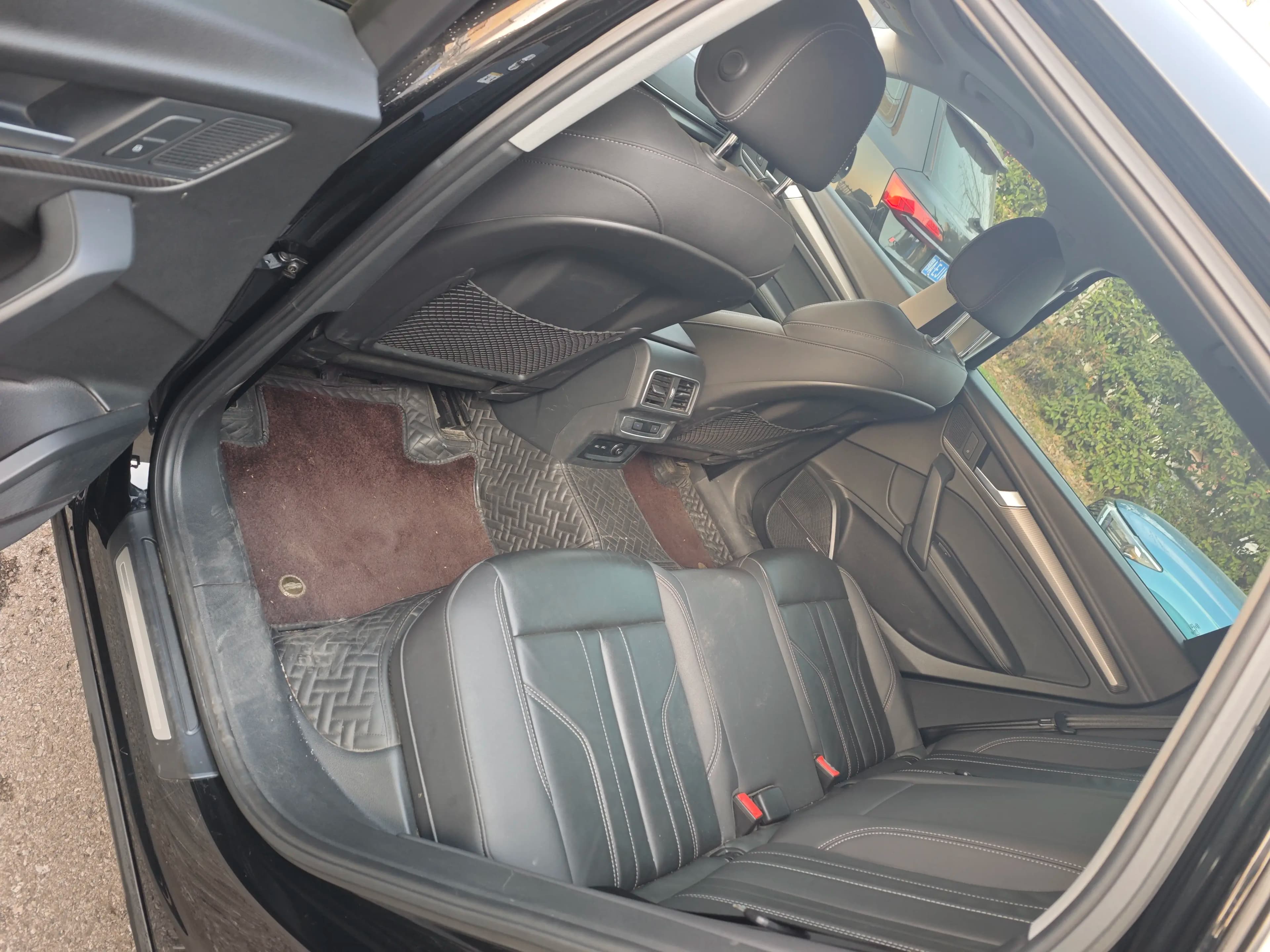 Audi Q5L 2021 г. 74143 км. — фото 7