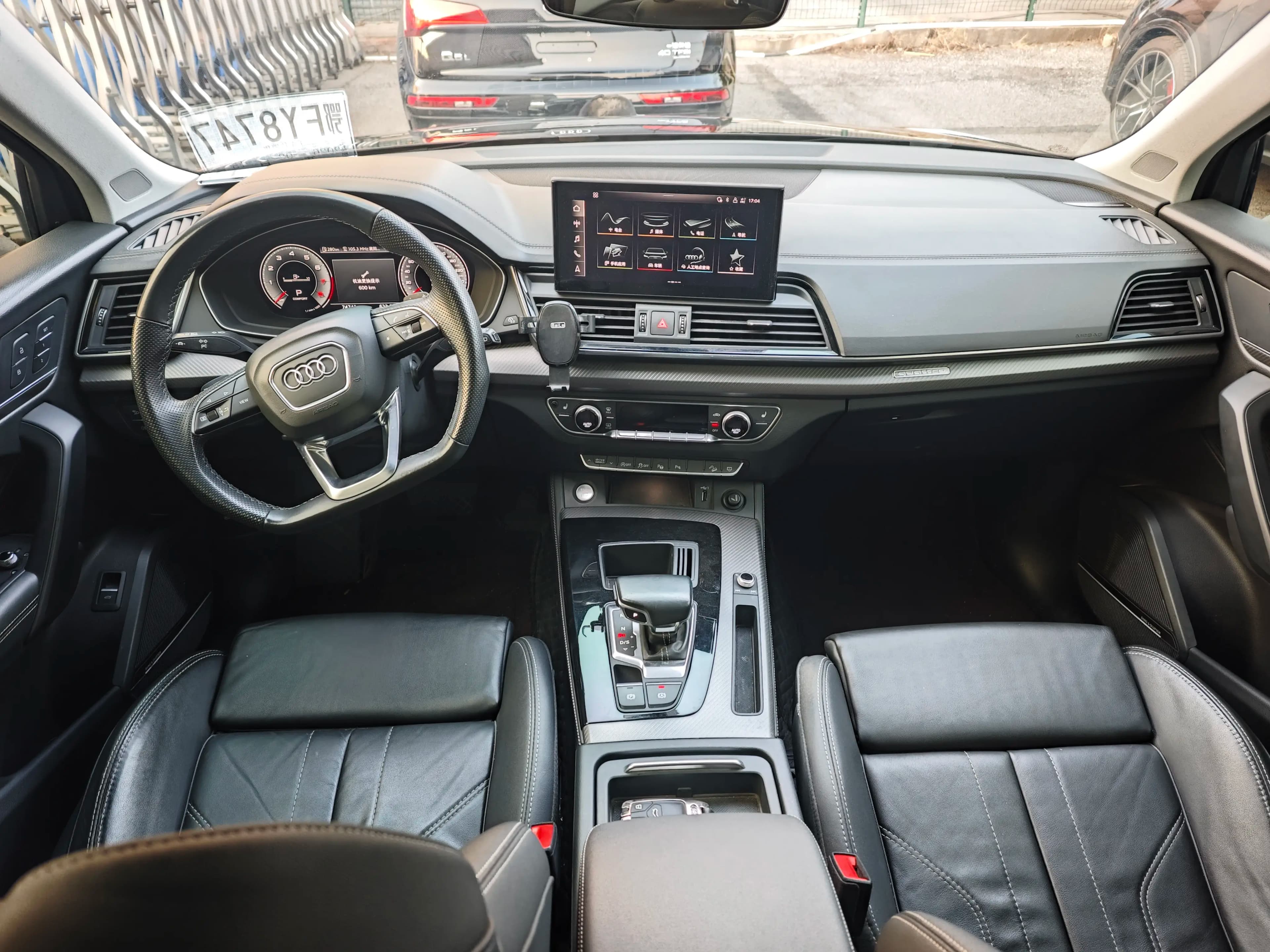 Audi Q5L 2021 г. 74143 км. — фото 10