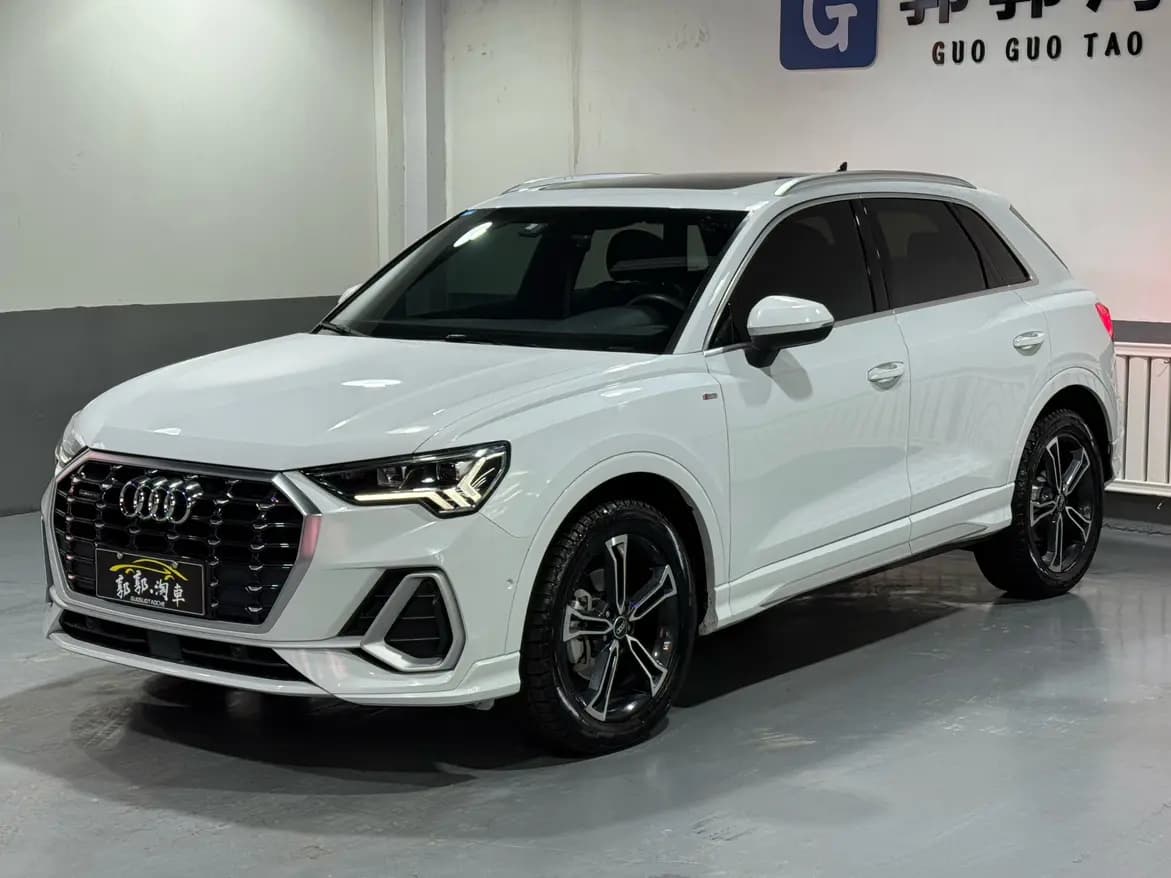 Audi Q3 2022 г. 22077 км. — фото 12